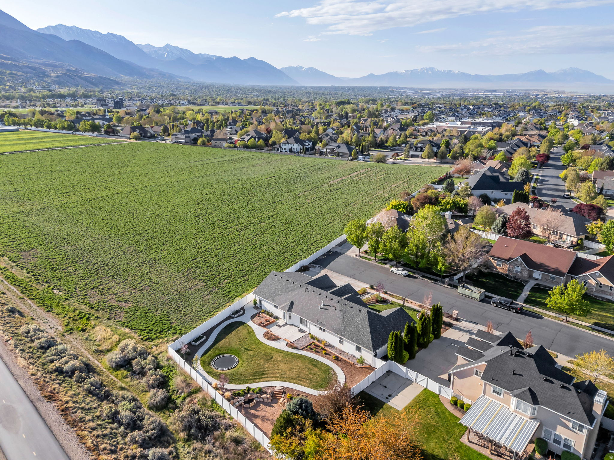 VAL VISTA PARK - Residential