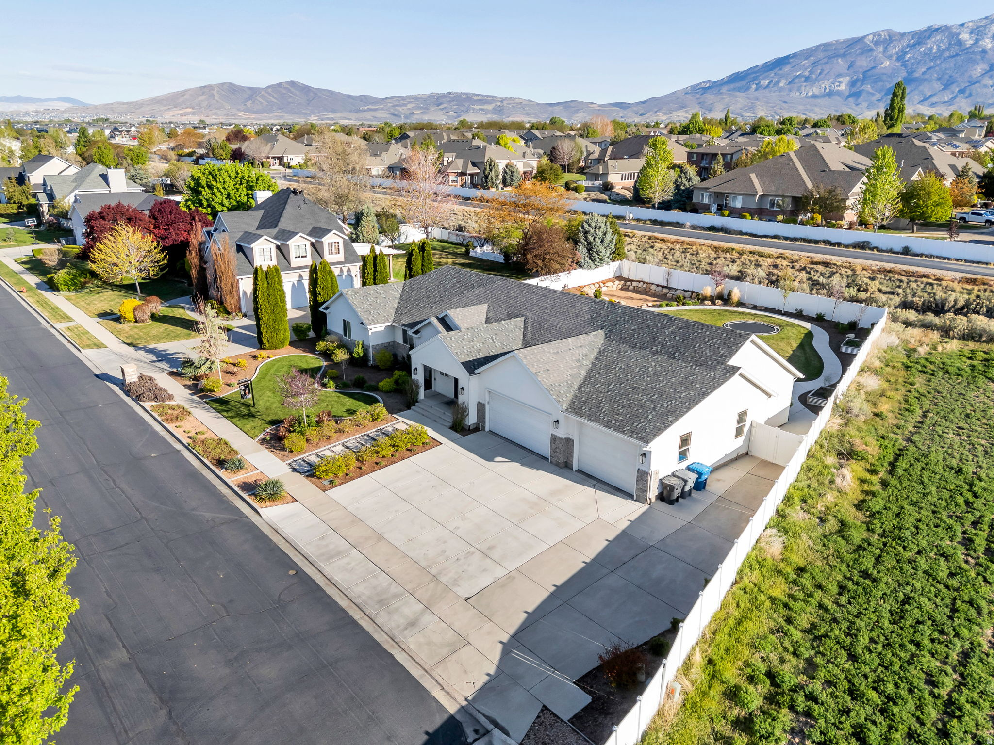 VAL VISTA PARK - Residential
