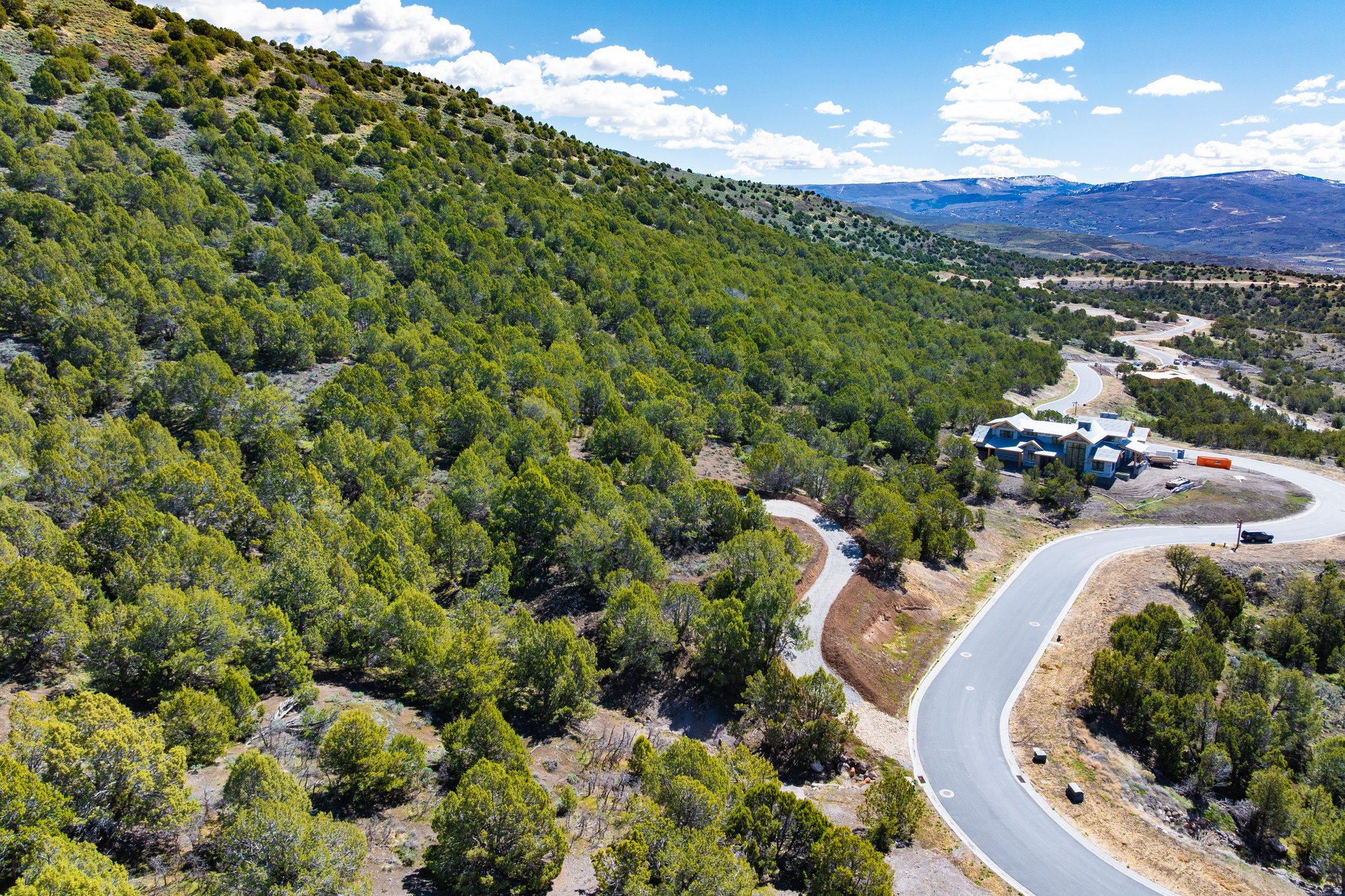 RED LEDGES - Land