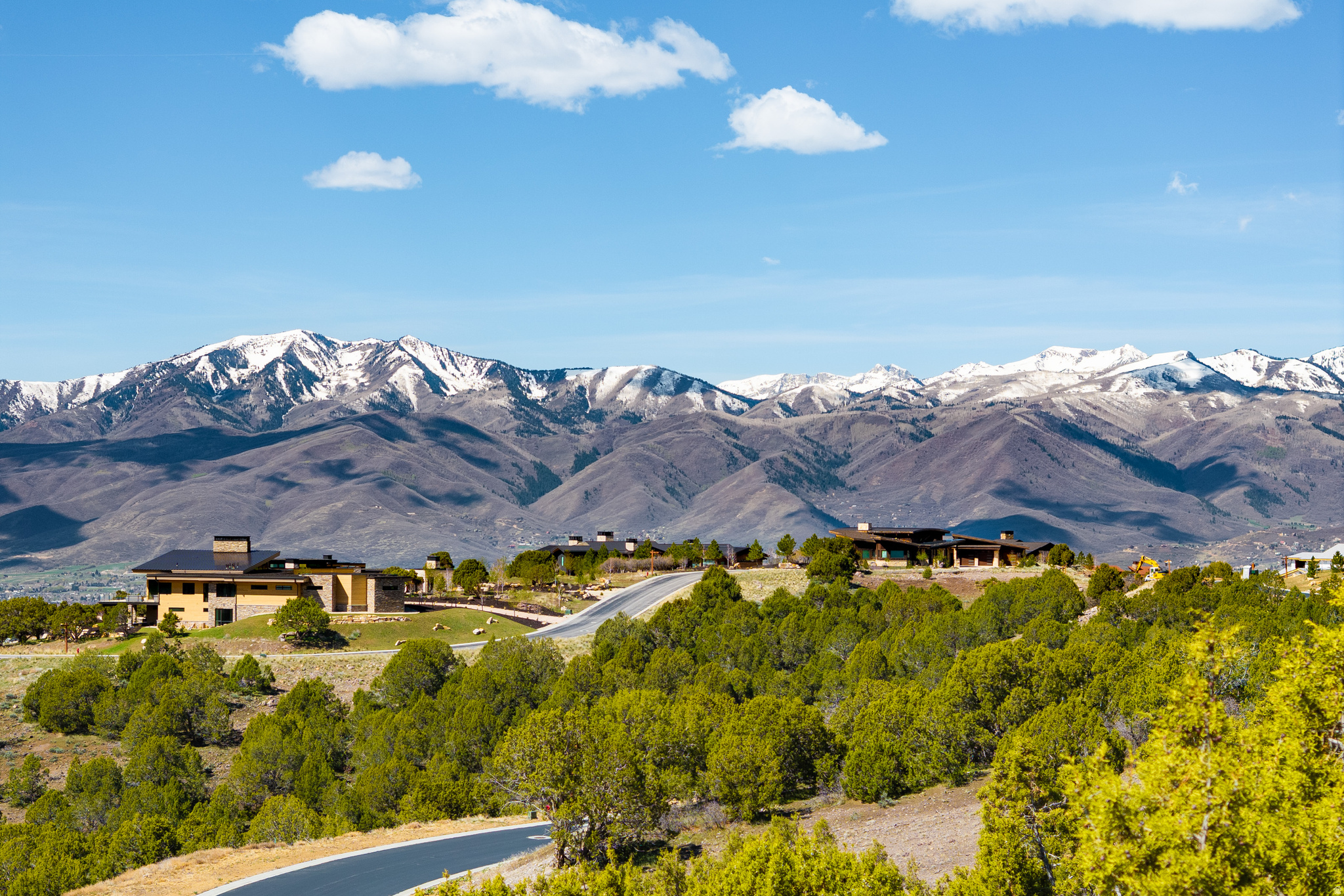 RED LEDGES - Land