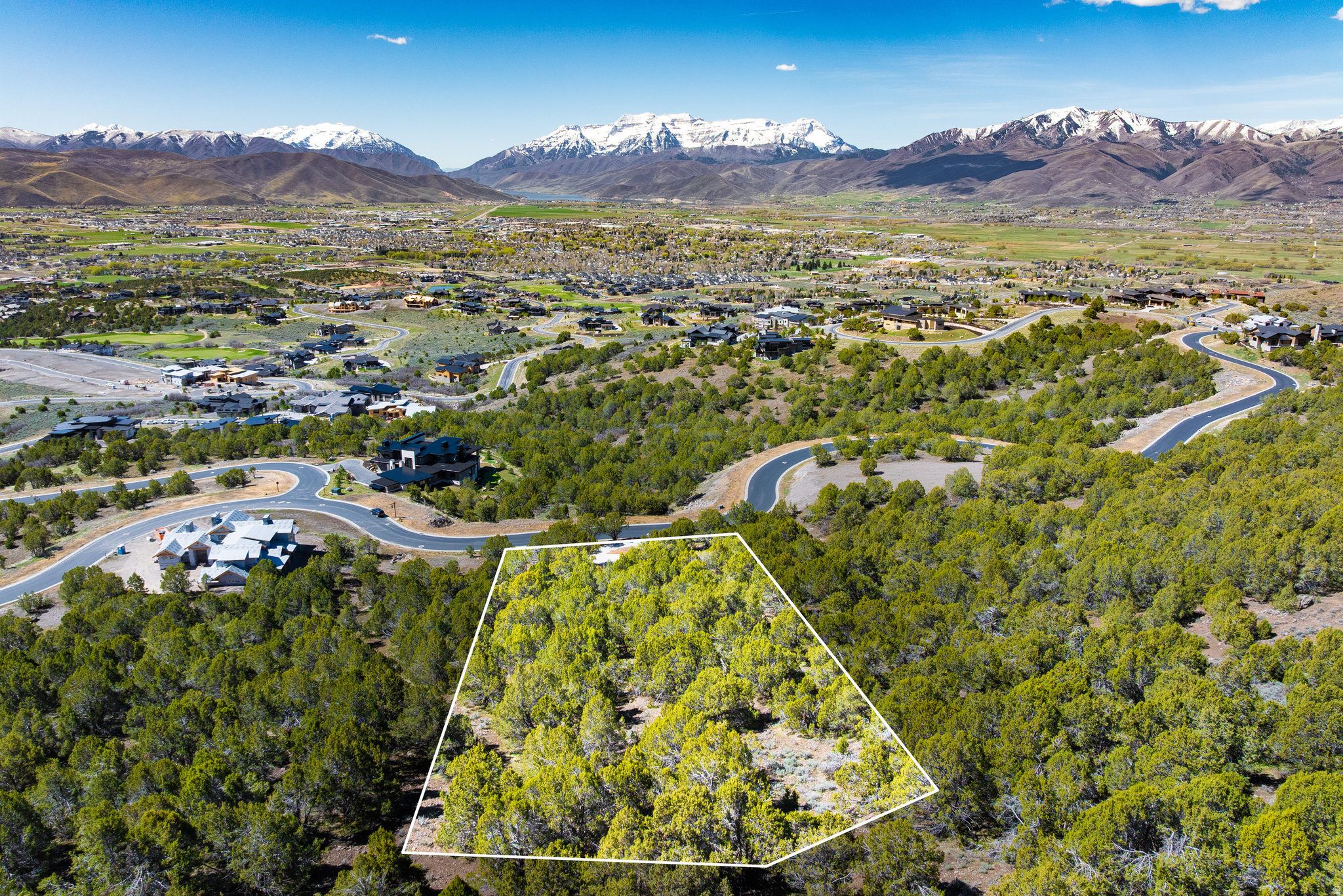RED LEDGES - Land