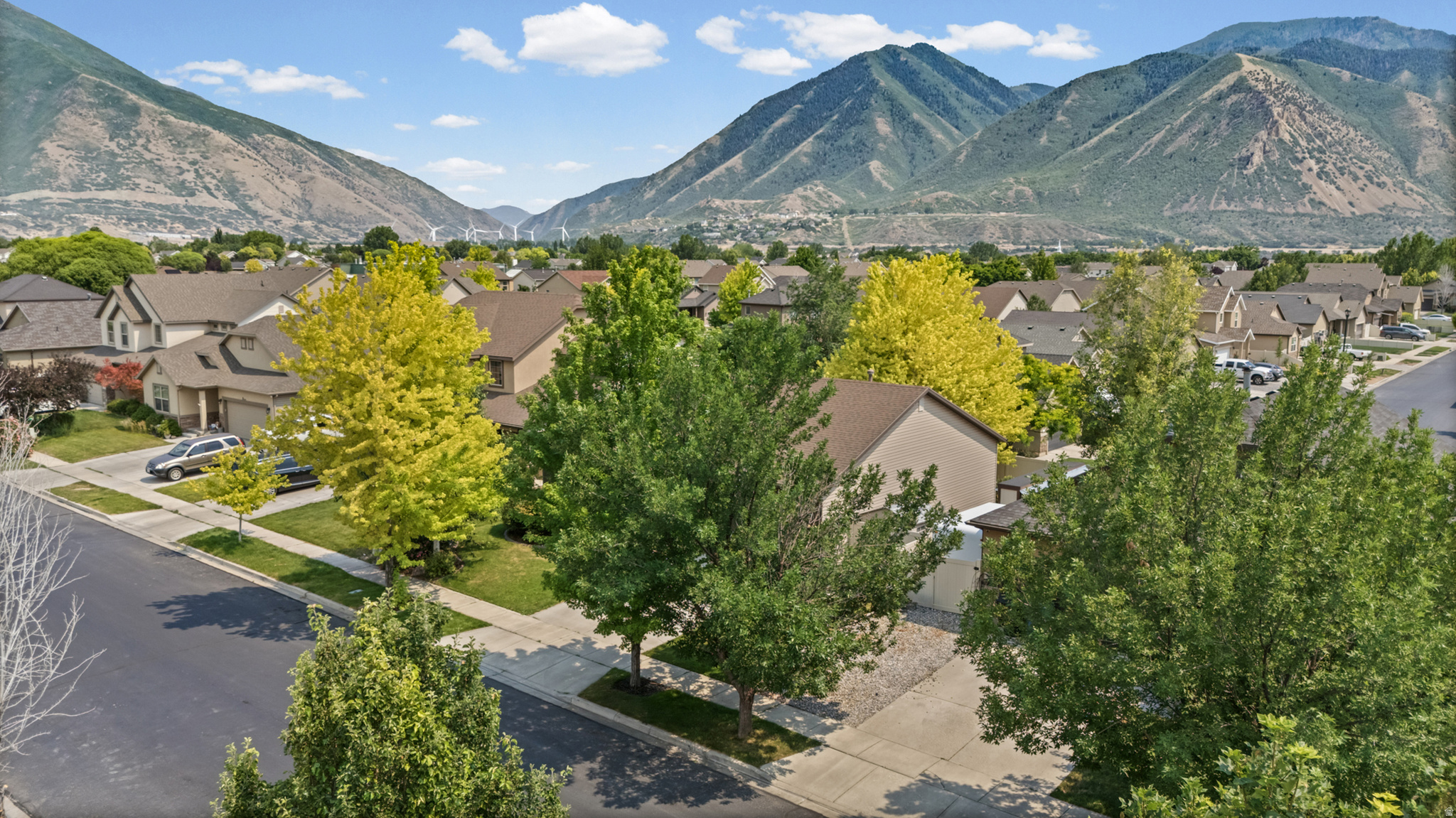 SPANISH VISTA - Residential