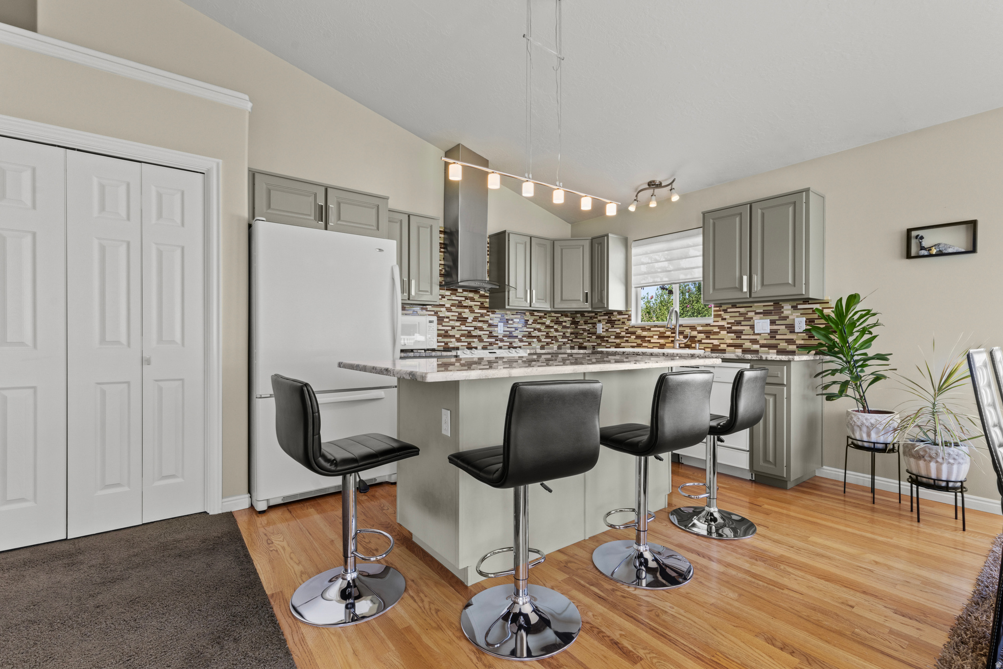 KAYSCREEK ESTATES - Residential