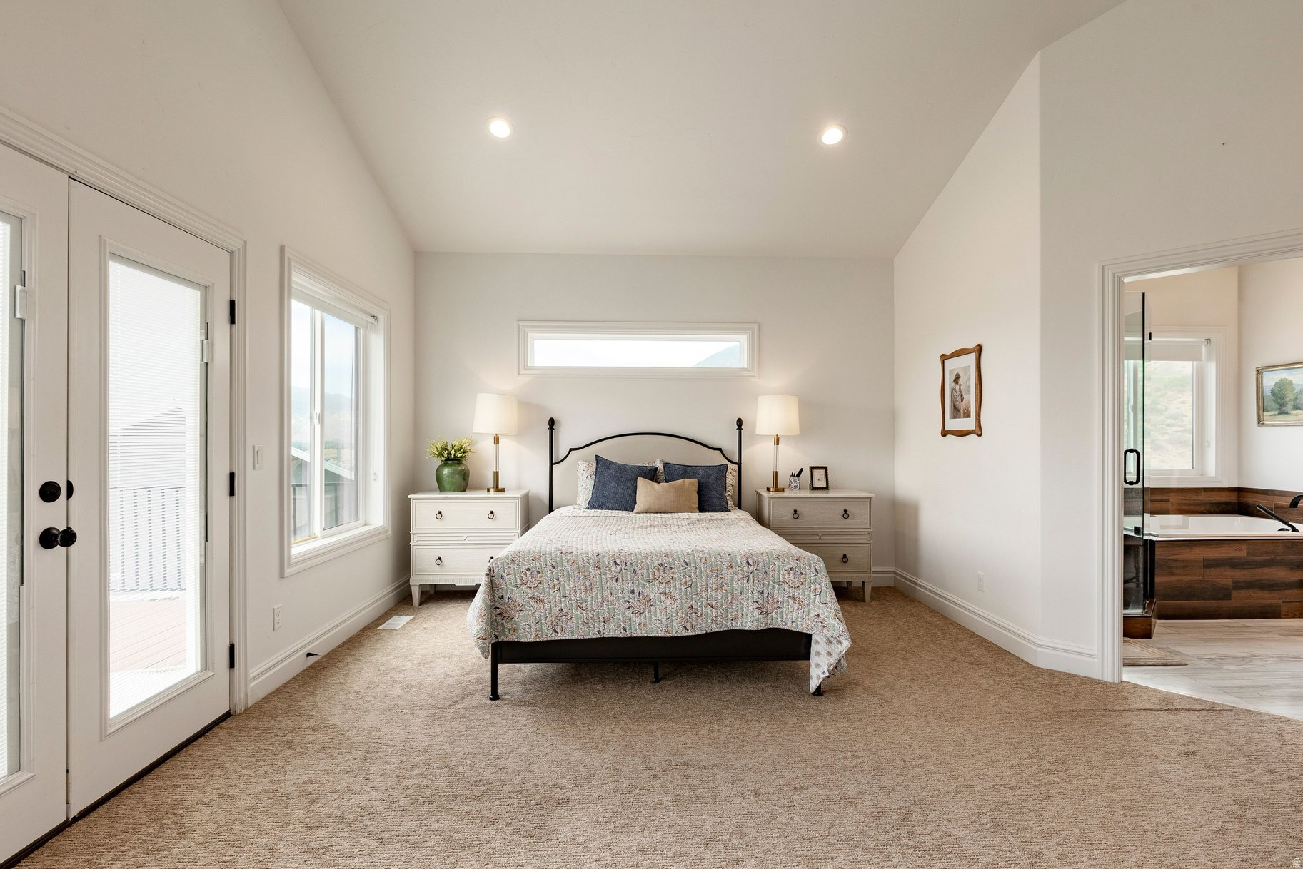 OAKRIDGE COVE - Residential