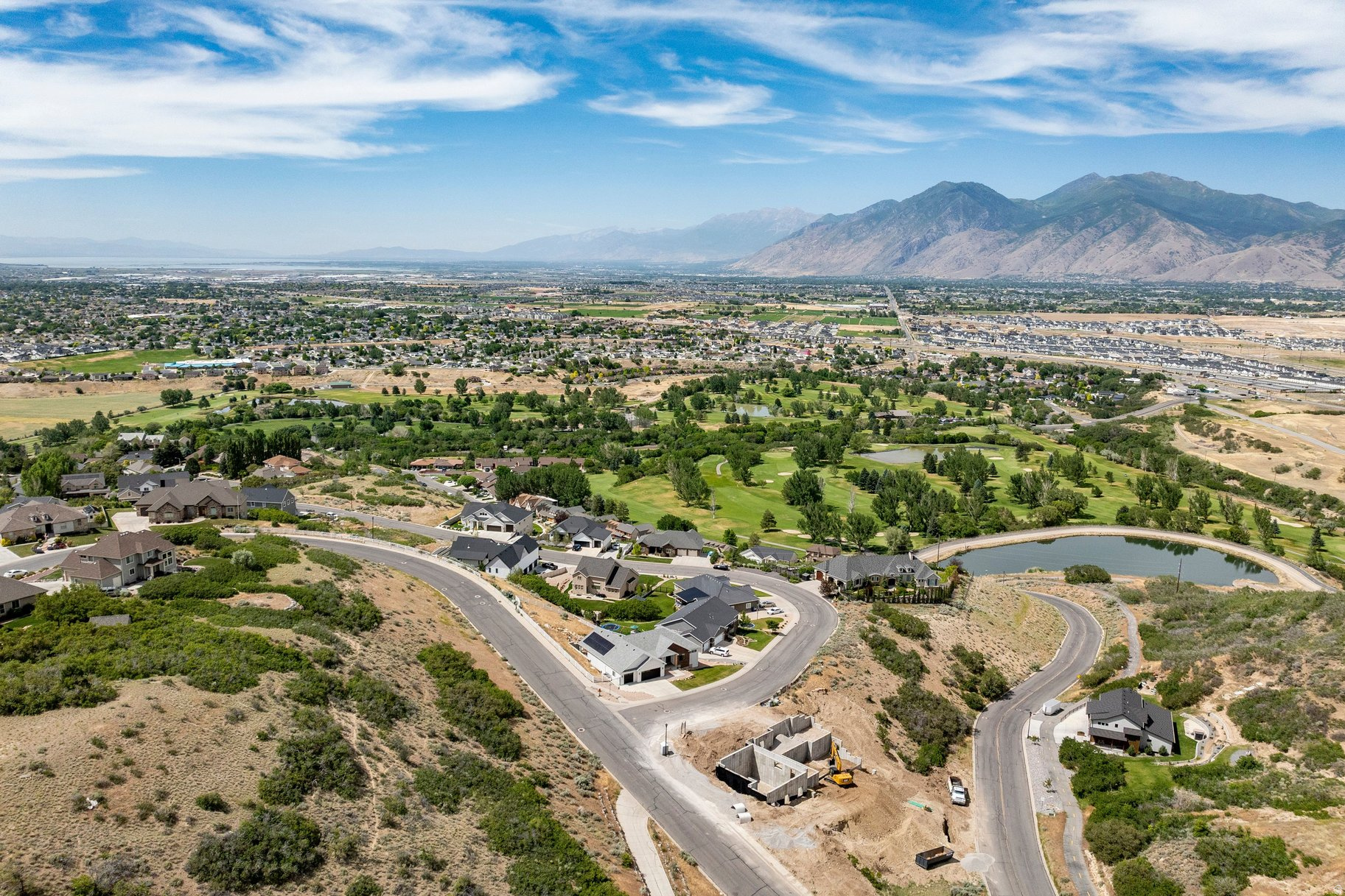 OAKRIDGE COVE - Residential