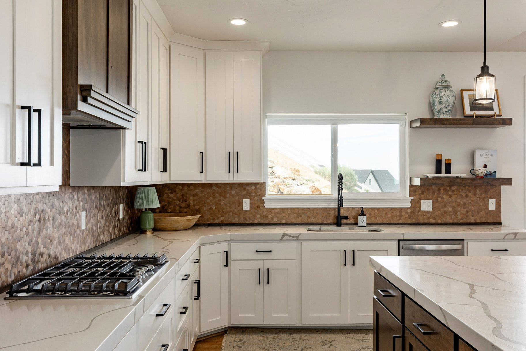OAKRIDGE COVE - Residential