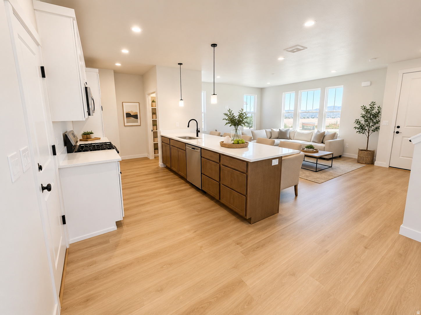 DAYBREAK - Residential