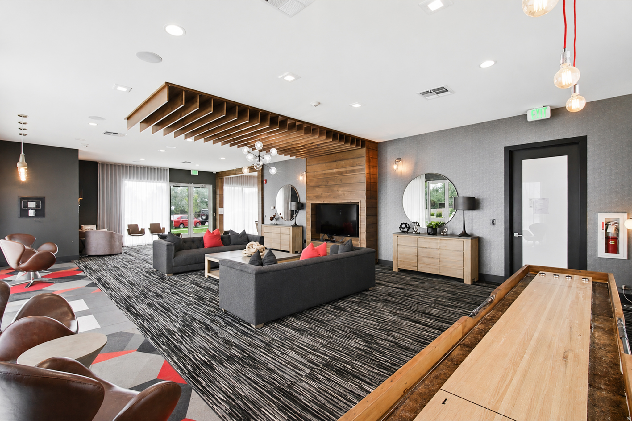 WEST SQUARE CONDO - Residential