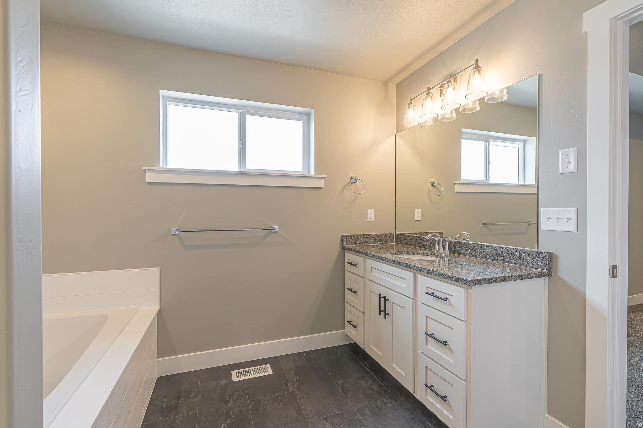 FIREFLY ESTATES - Residential