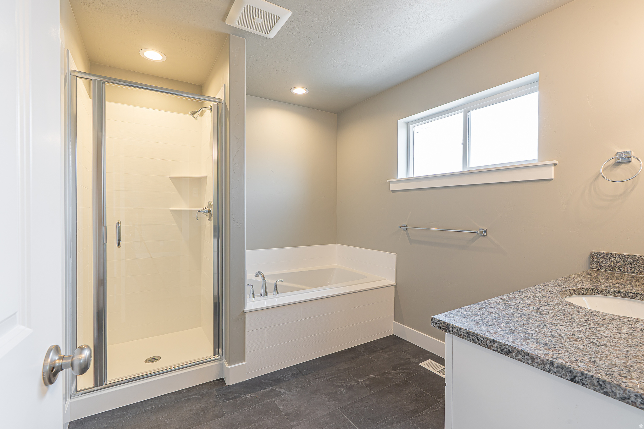 FIREFLY ESTATES - Residential