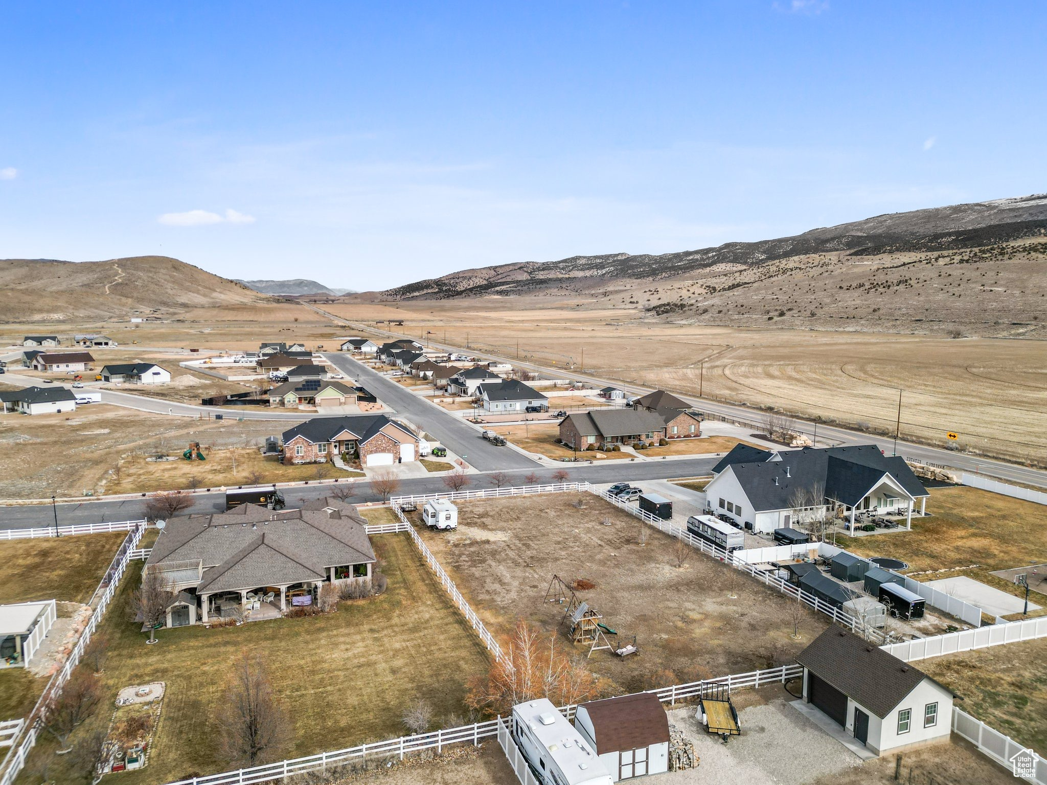 LOT # 27 MAYFIELD ESTATES PHASE 1V LLC. - Land