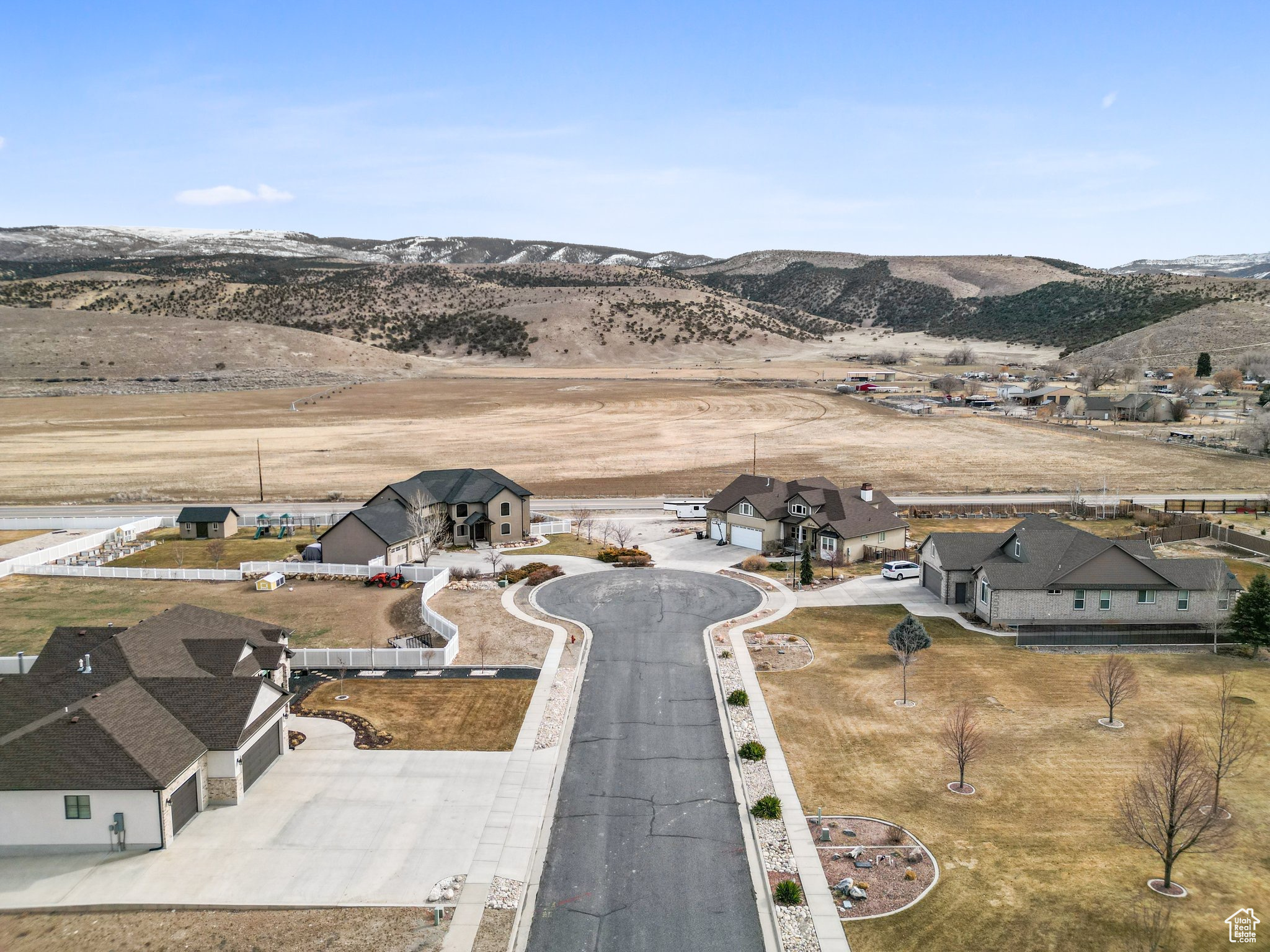 LOT # 27 MAYFIELD ESTATES PHASE 1V LLC. - Land