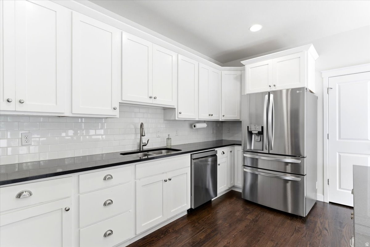 HILL FARMS - Residential