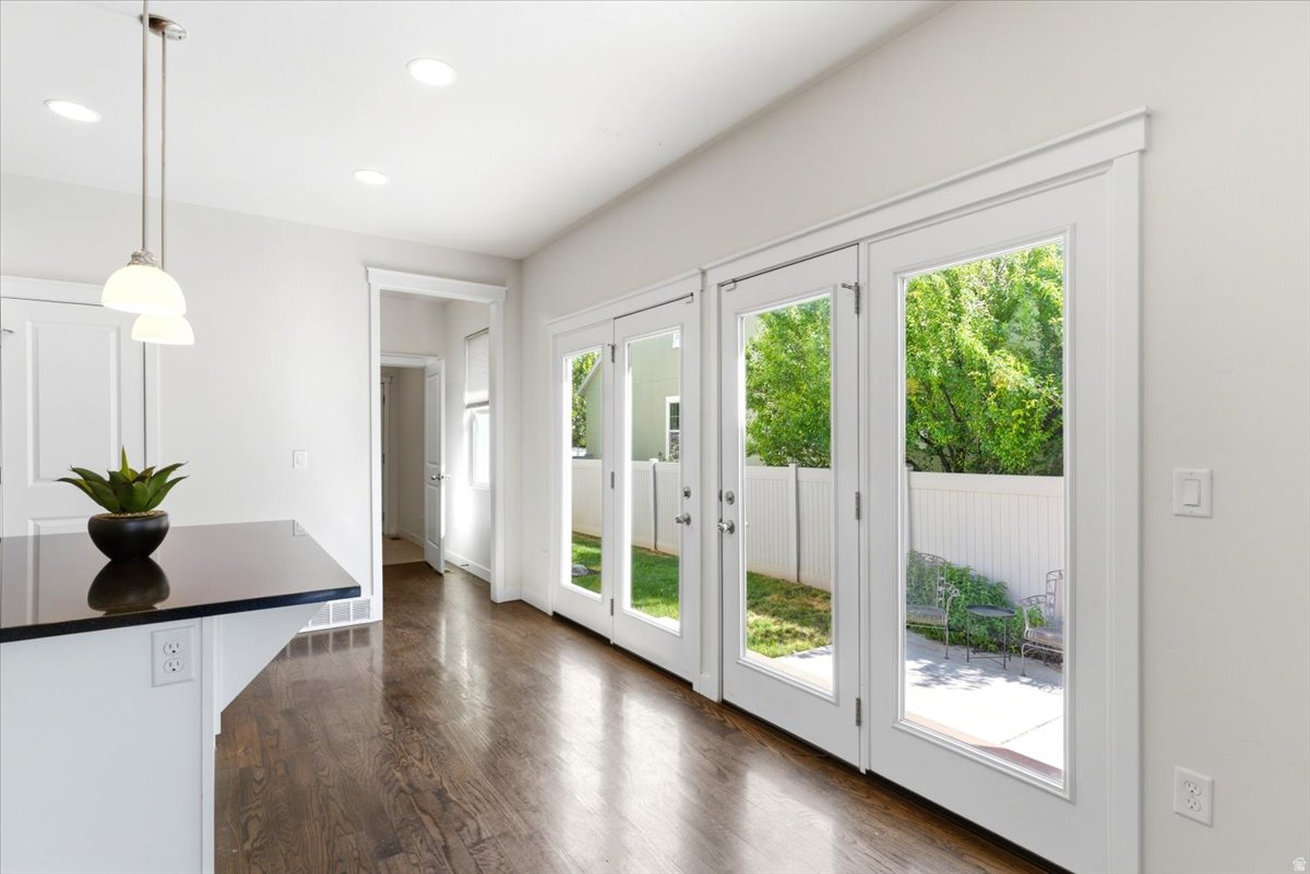 HILL FARMS - Residential