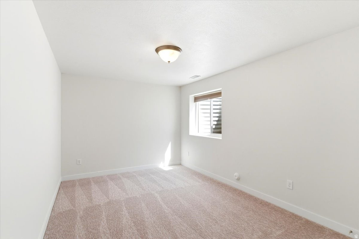 HILL FARMS - Residential