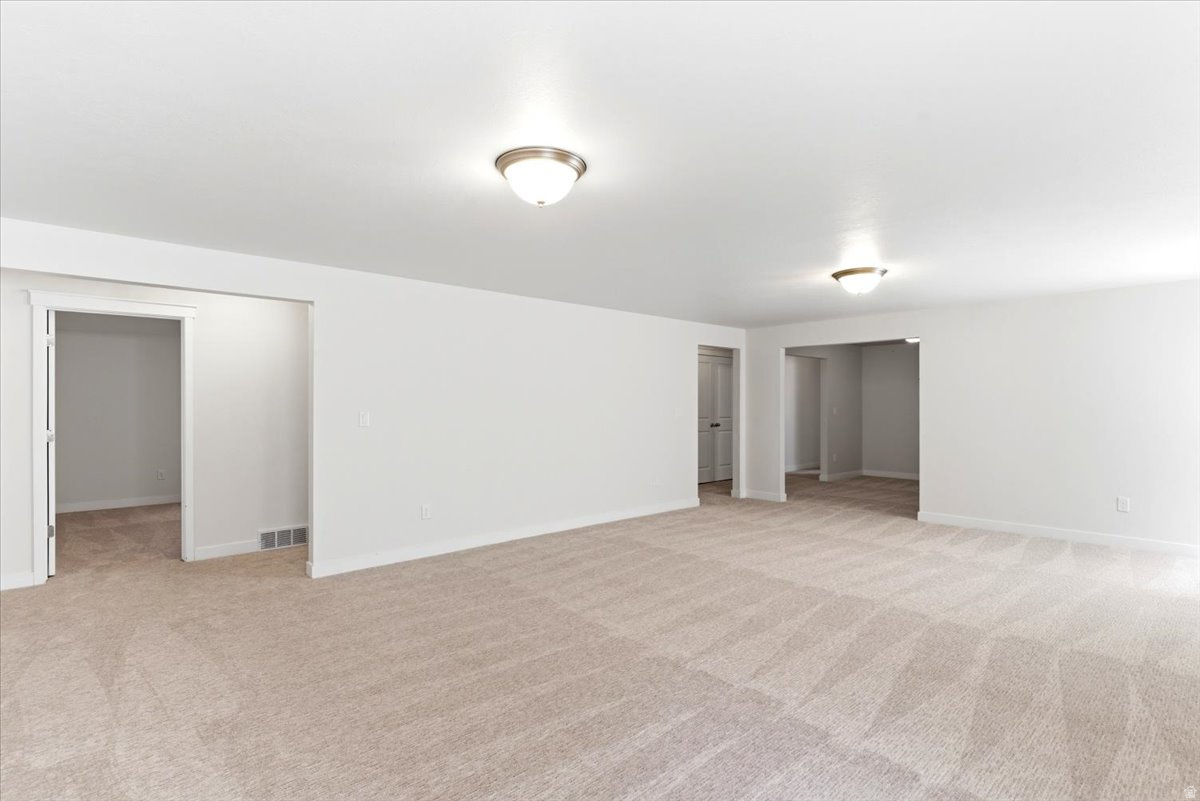 HILL FARMS - Residential
