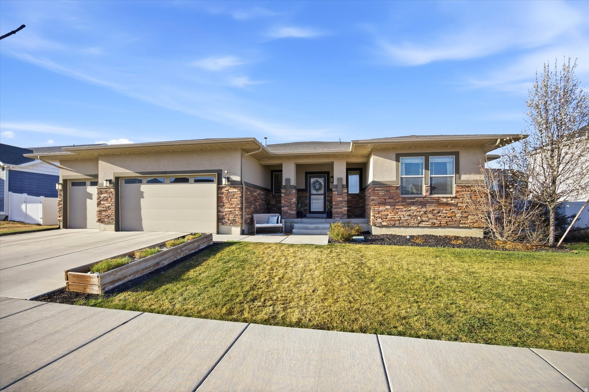 LEGACY FARMS - Residential