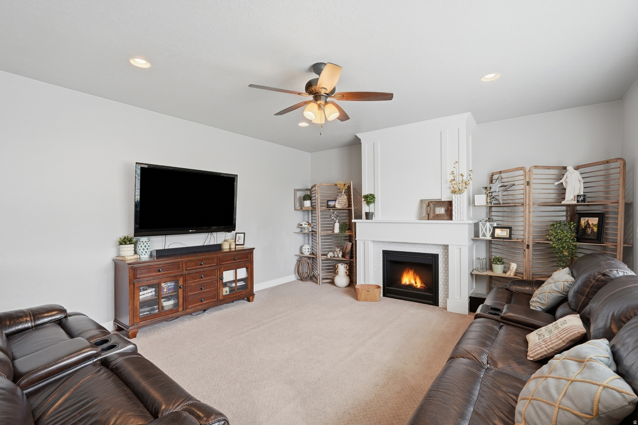 FOOTHILLS ON CHERRY LANE - Residential