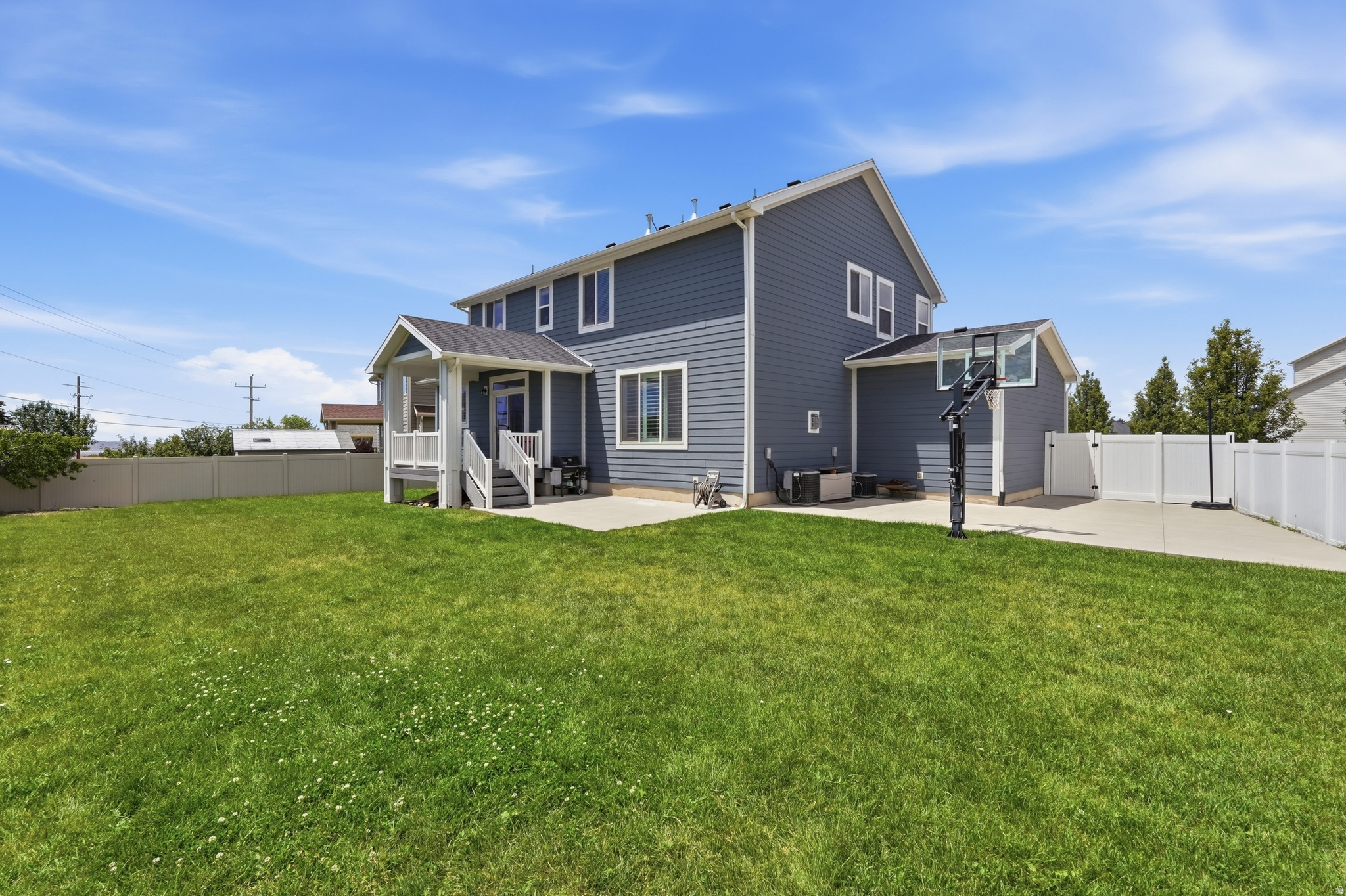 FOOTHILLS ON CHERRY LANE - Residential