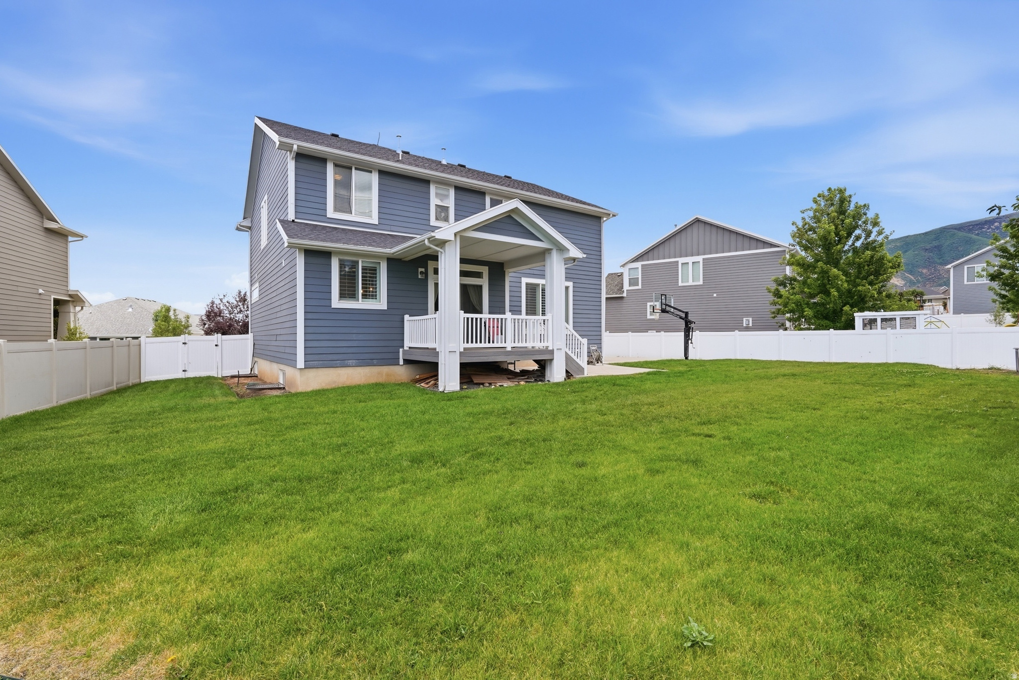 FOOTHILLS ON CHERRY LANE - Residential