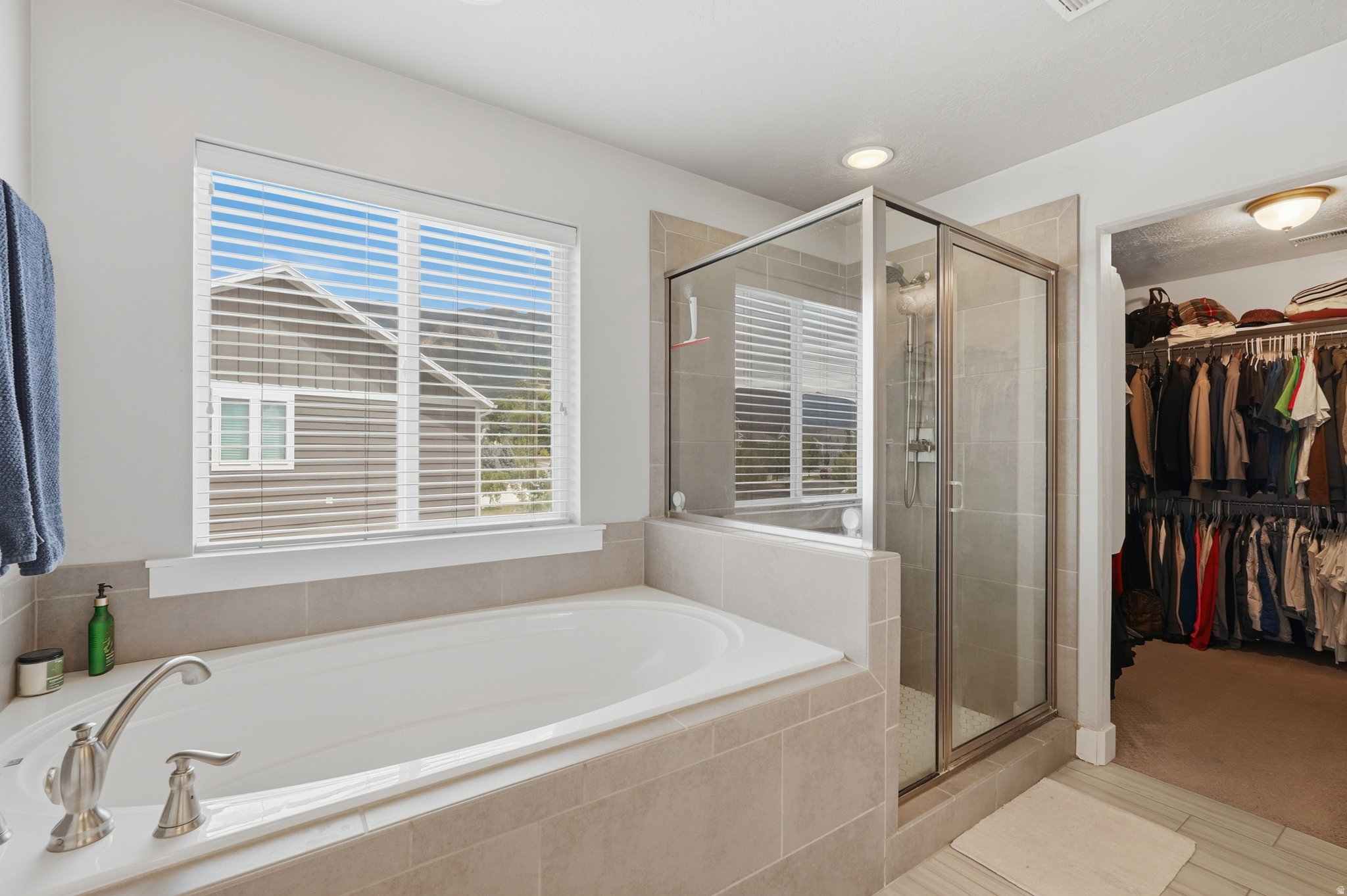 FOOTHILLS ON CHERRY LANE - Residential