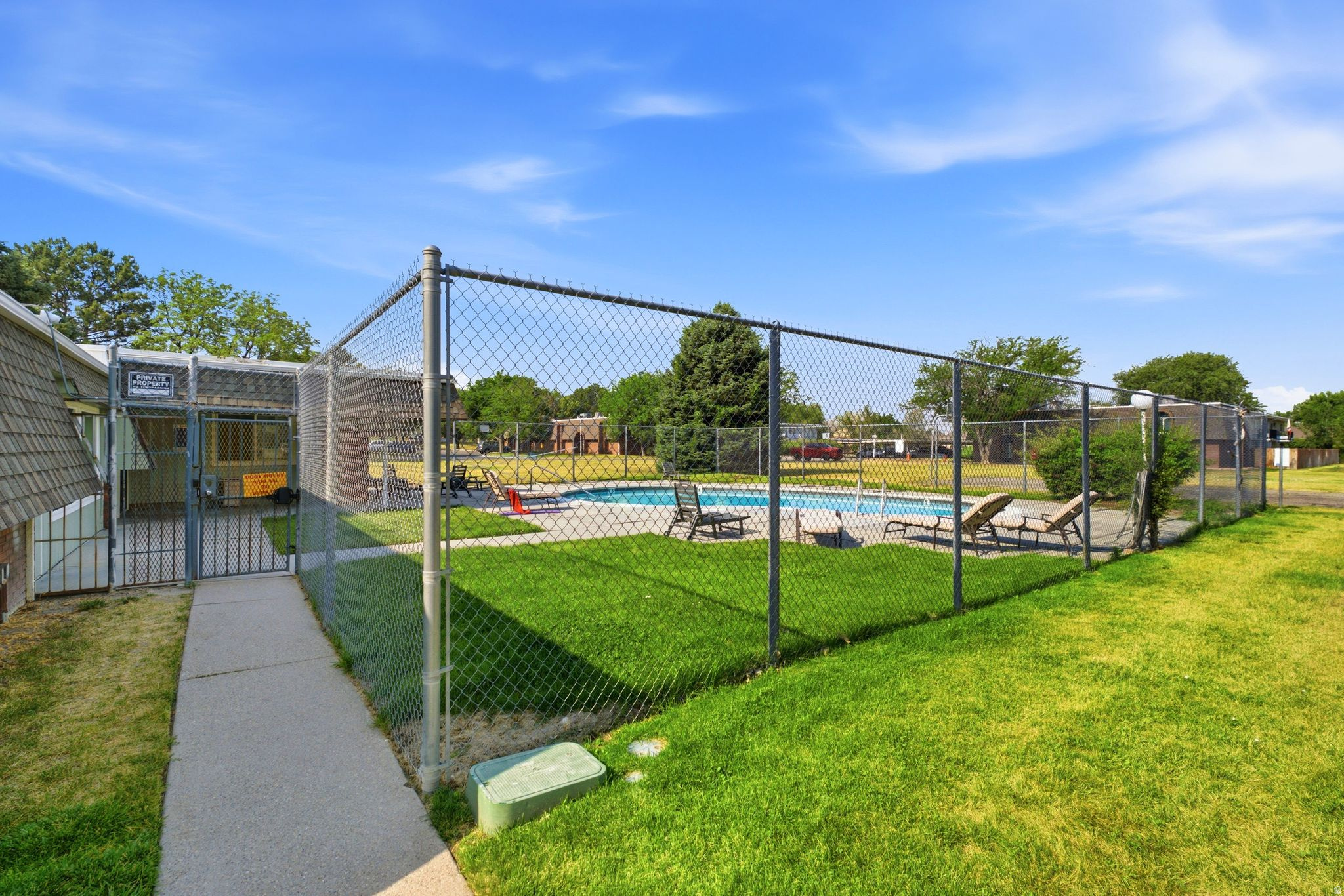 SOUTH 67 - Residential