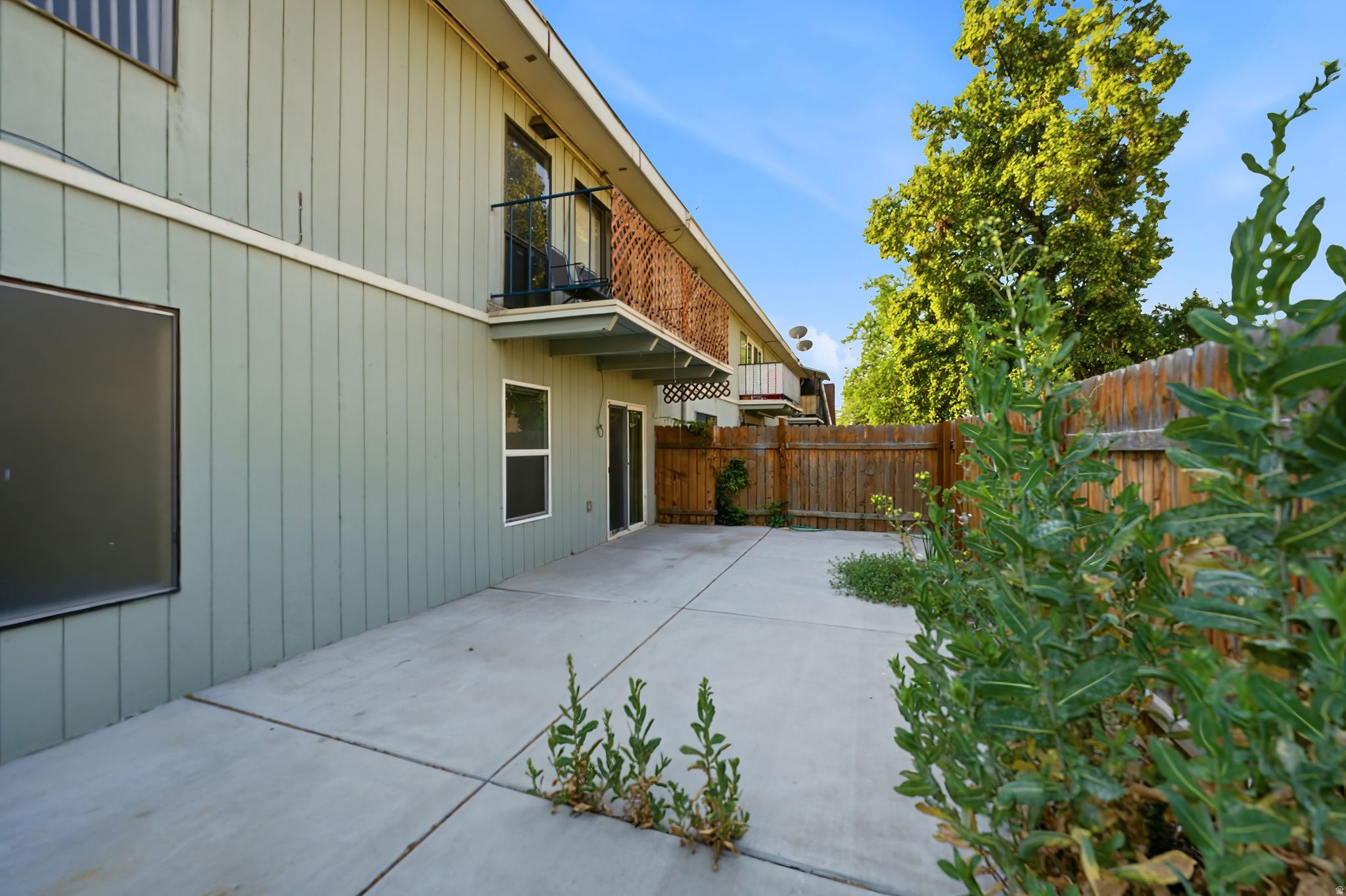 SOUTH 67 - Residential