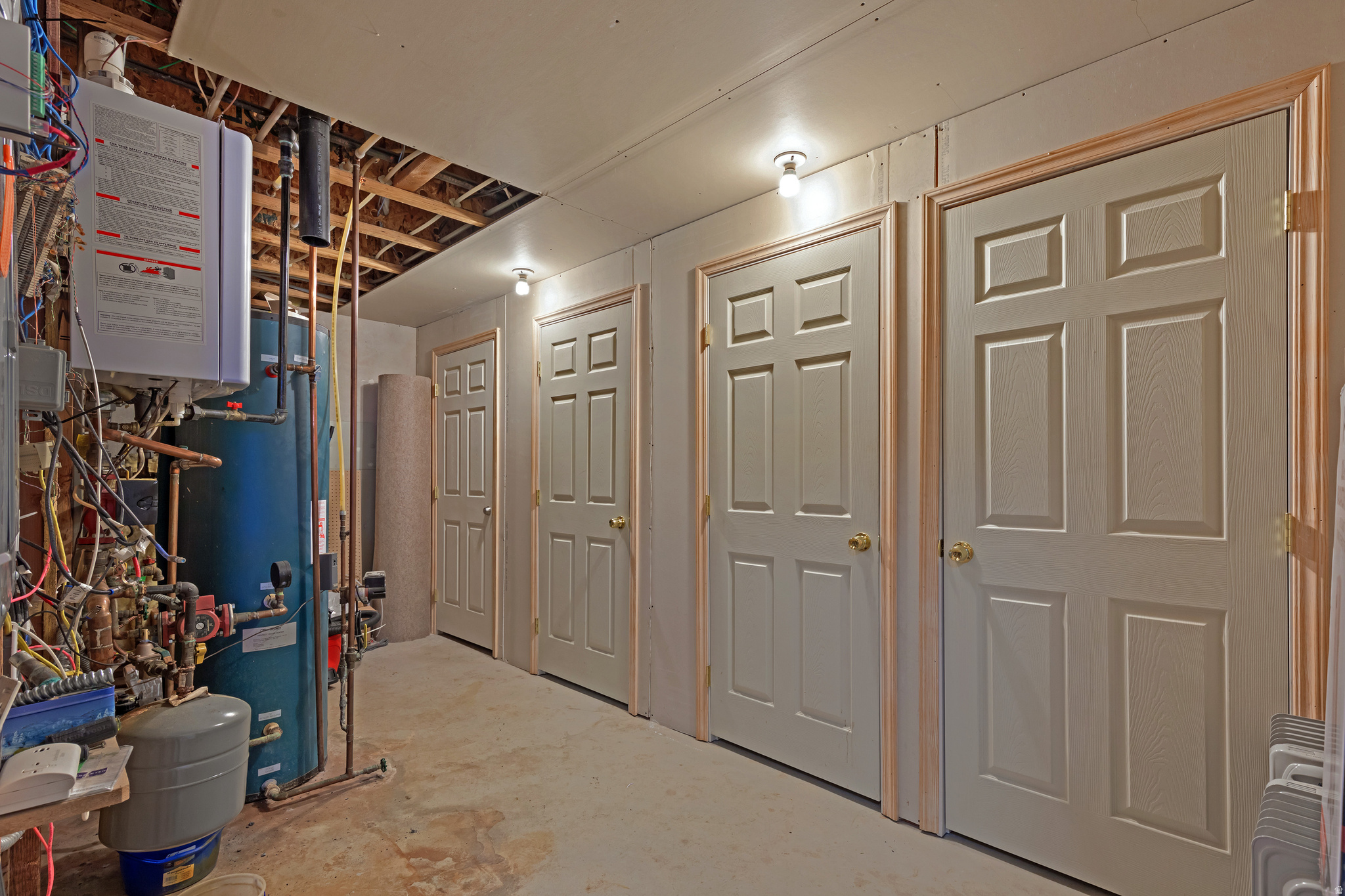 LAST CHANCE PH 1 LOT 8 - Residential