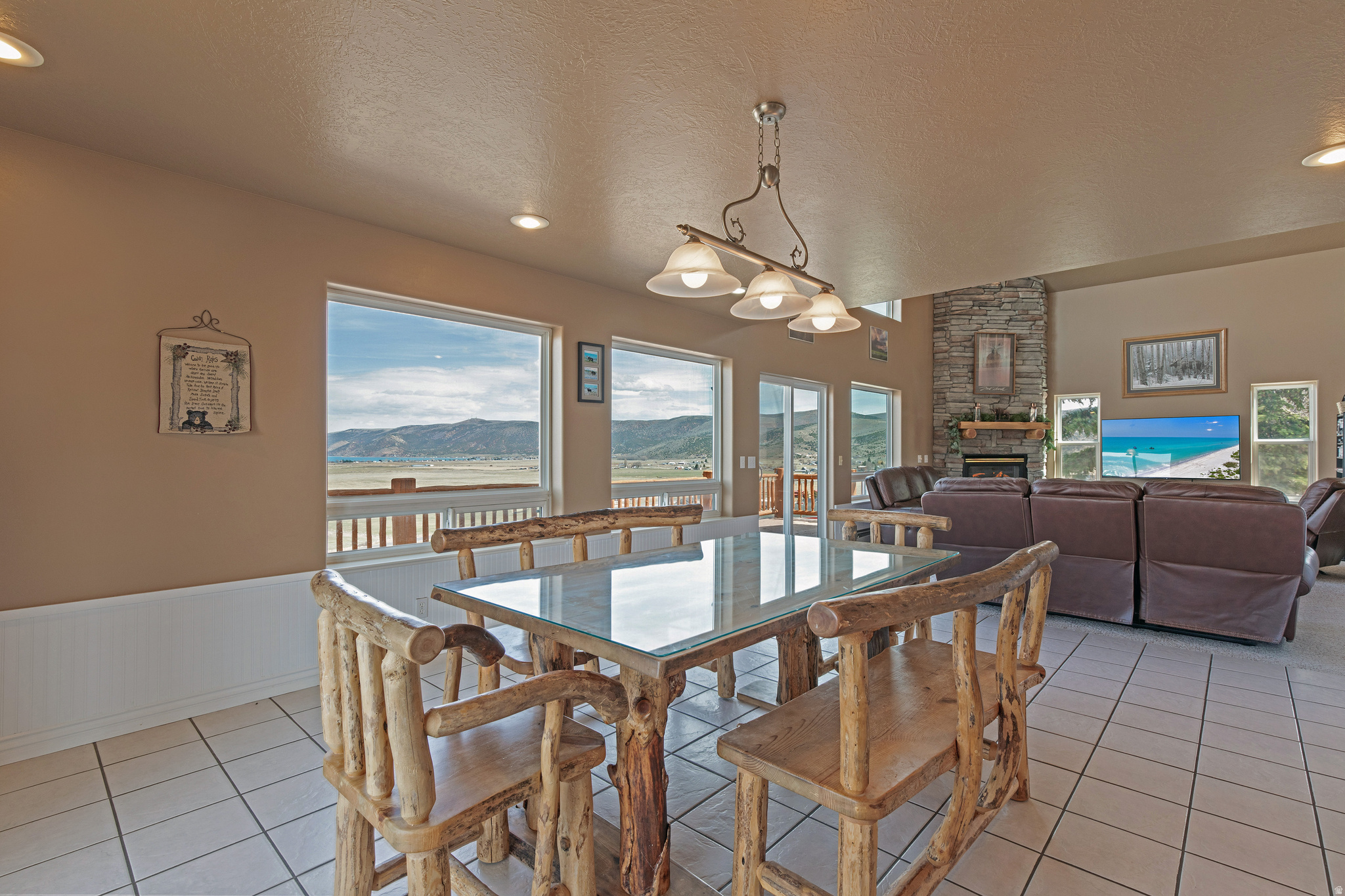 LAST CHANCE PH 1 LOT 8 - Residential