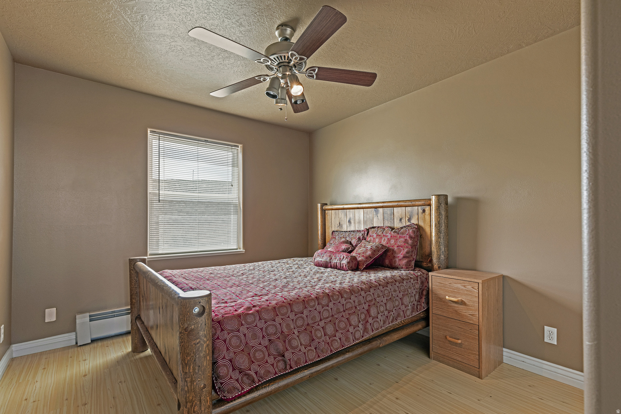 LAST CHANCE PH 1 LOT 8 - Residential