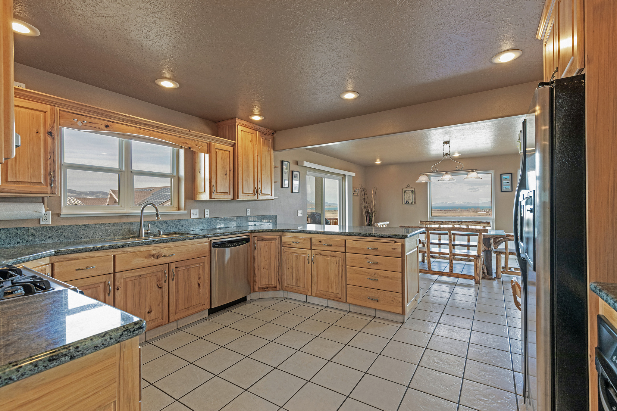 LAST CHANCE PH 1 LOT 8 - Residential