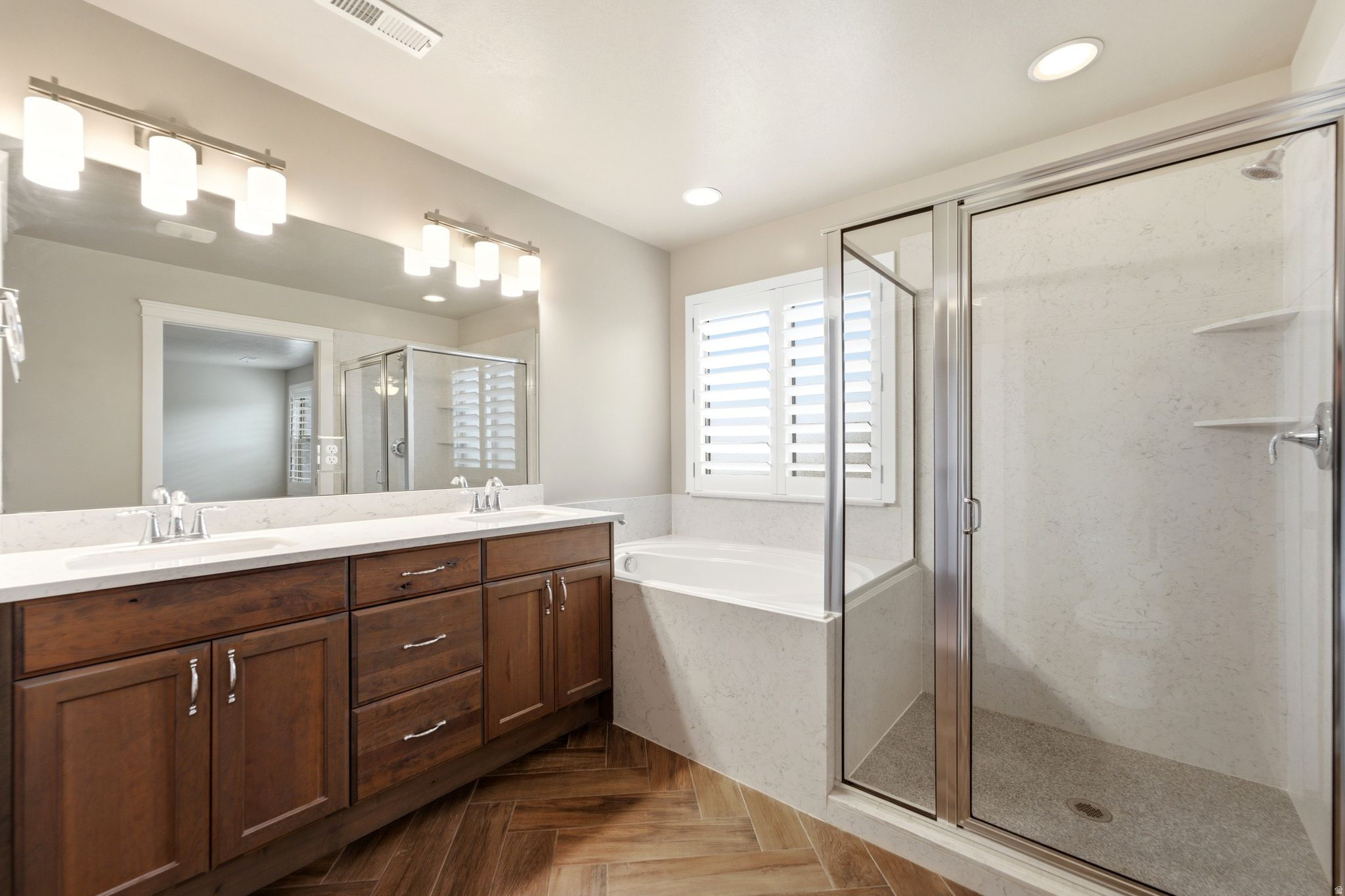 FARMINGTON HOLLOW - Residential