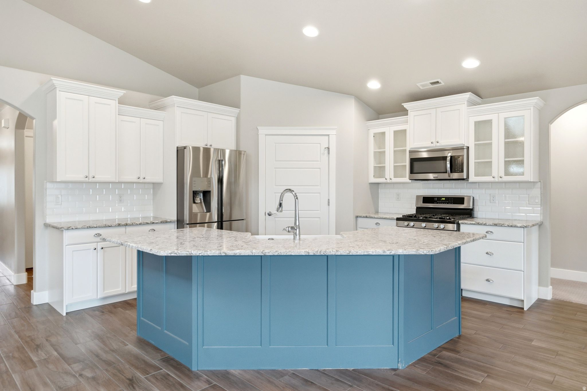 FARMINGTON HOLLOW - Residential