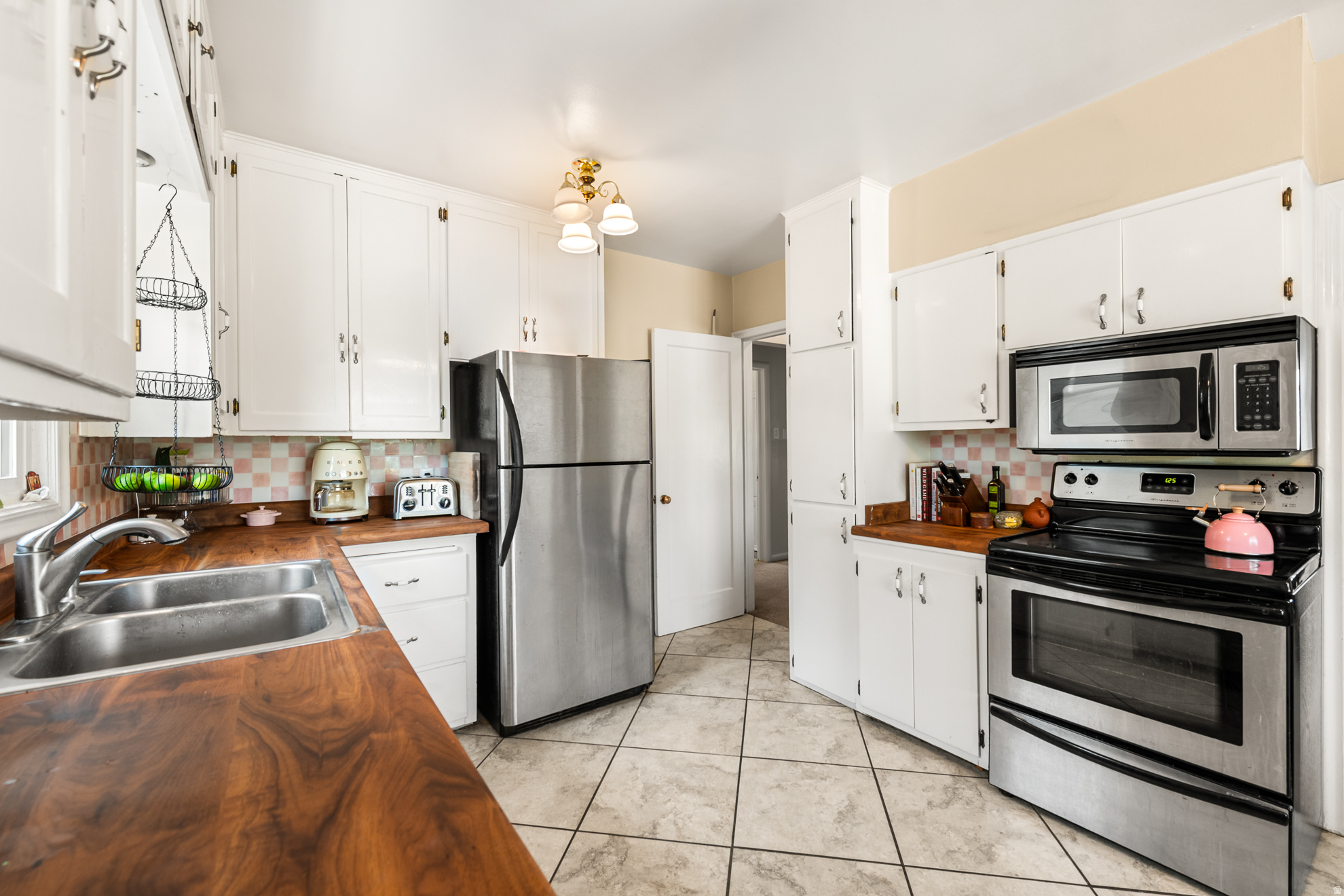 WHITTAKER SUB - Residential