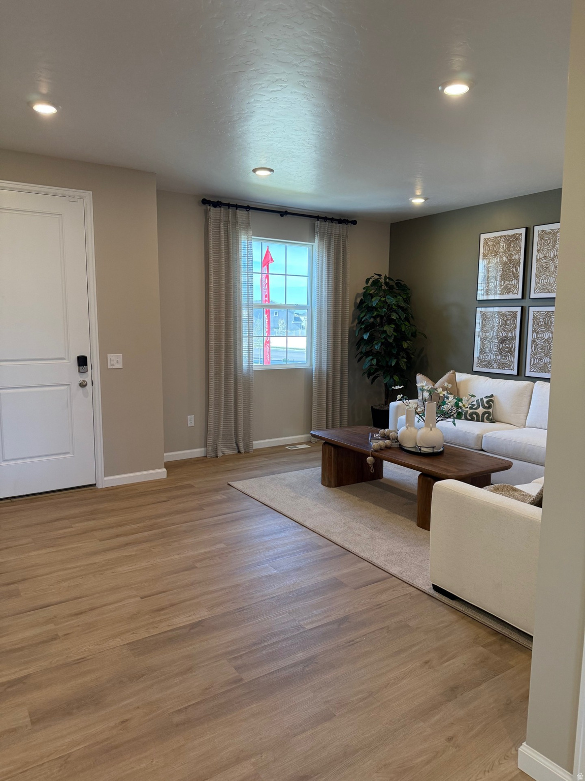 WILD HORSE RANCH - Residential