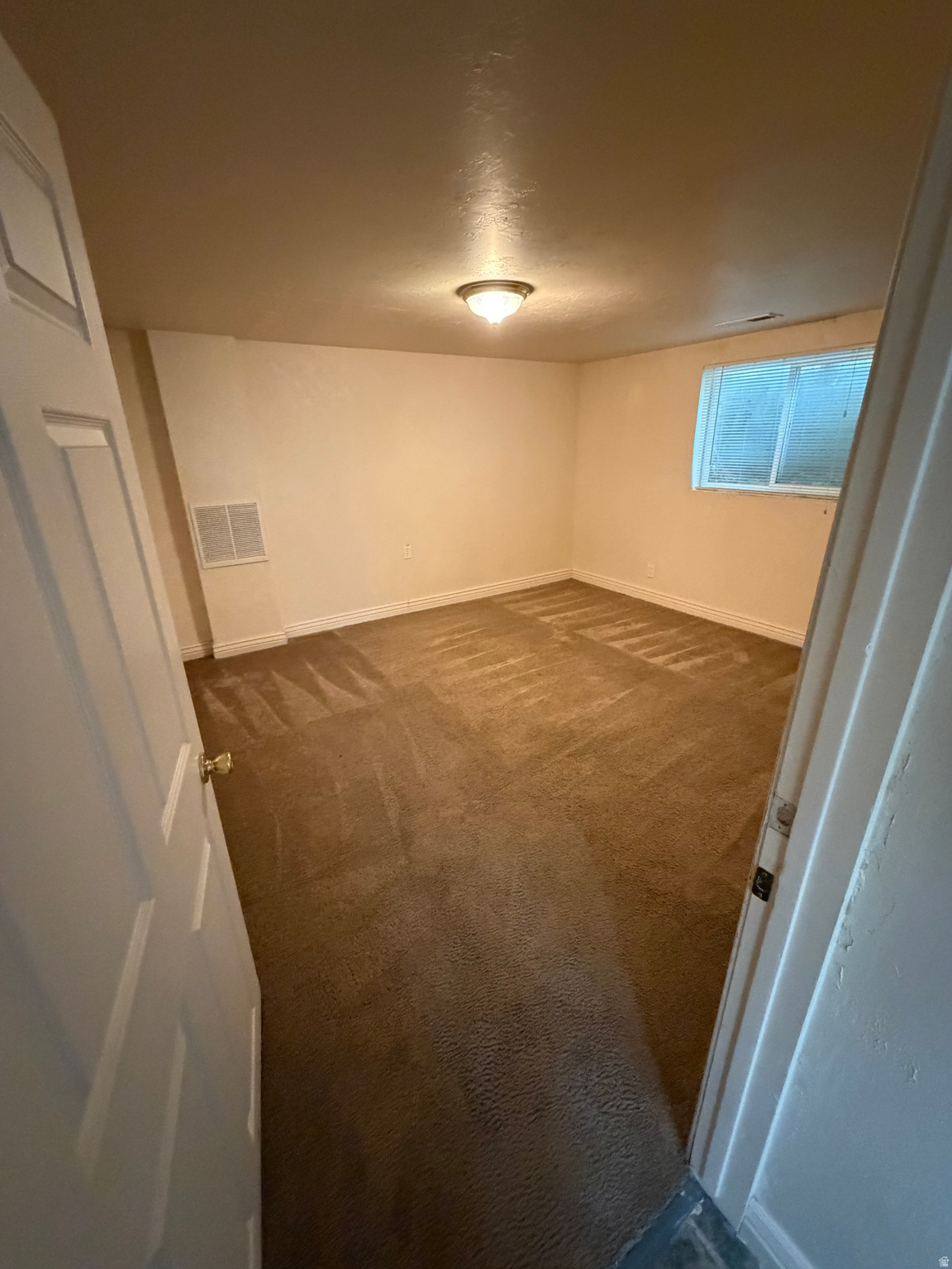 COUNTRY SQUIRE ESTATES - Residential