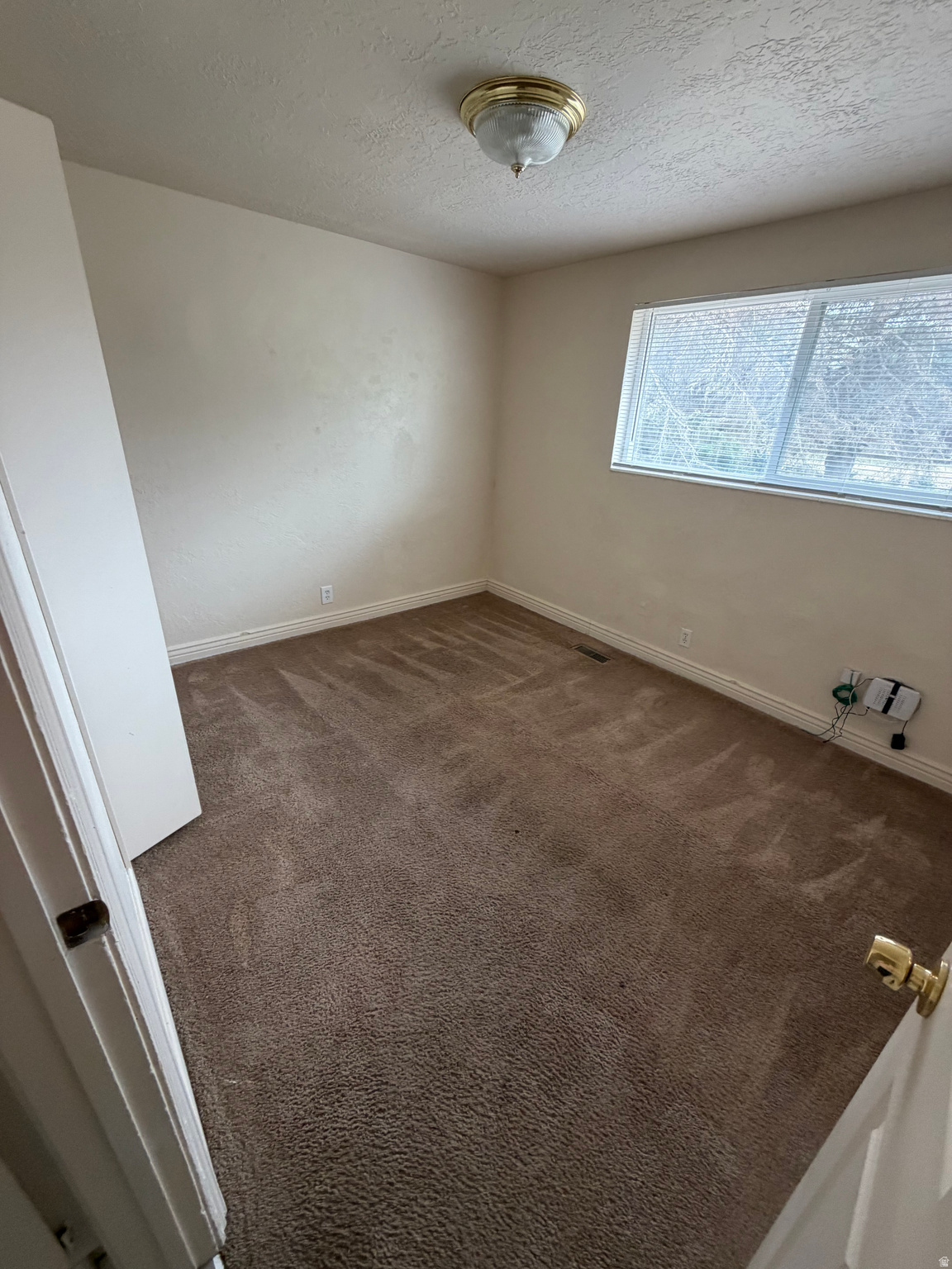 COUNTRY SQUIRE ESTATES - Residential