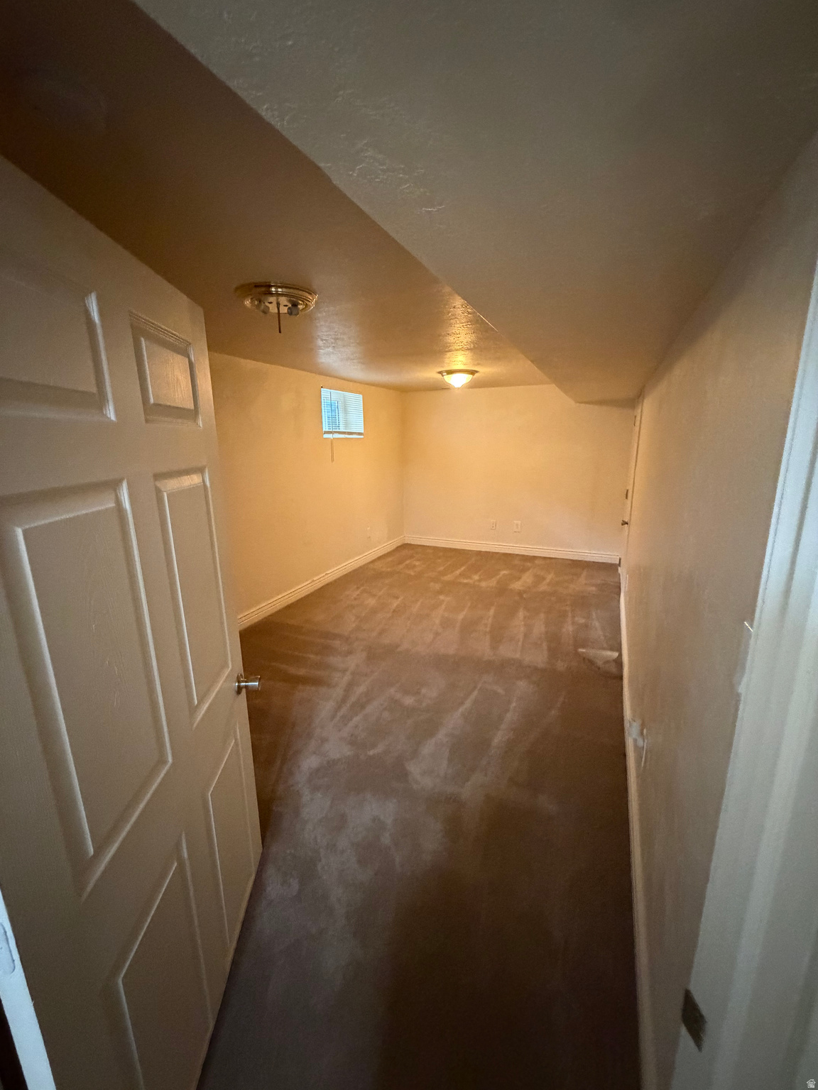 COUNTRY SQUIRE ESTATES - Residential