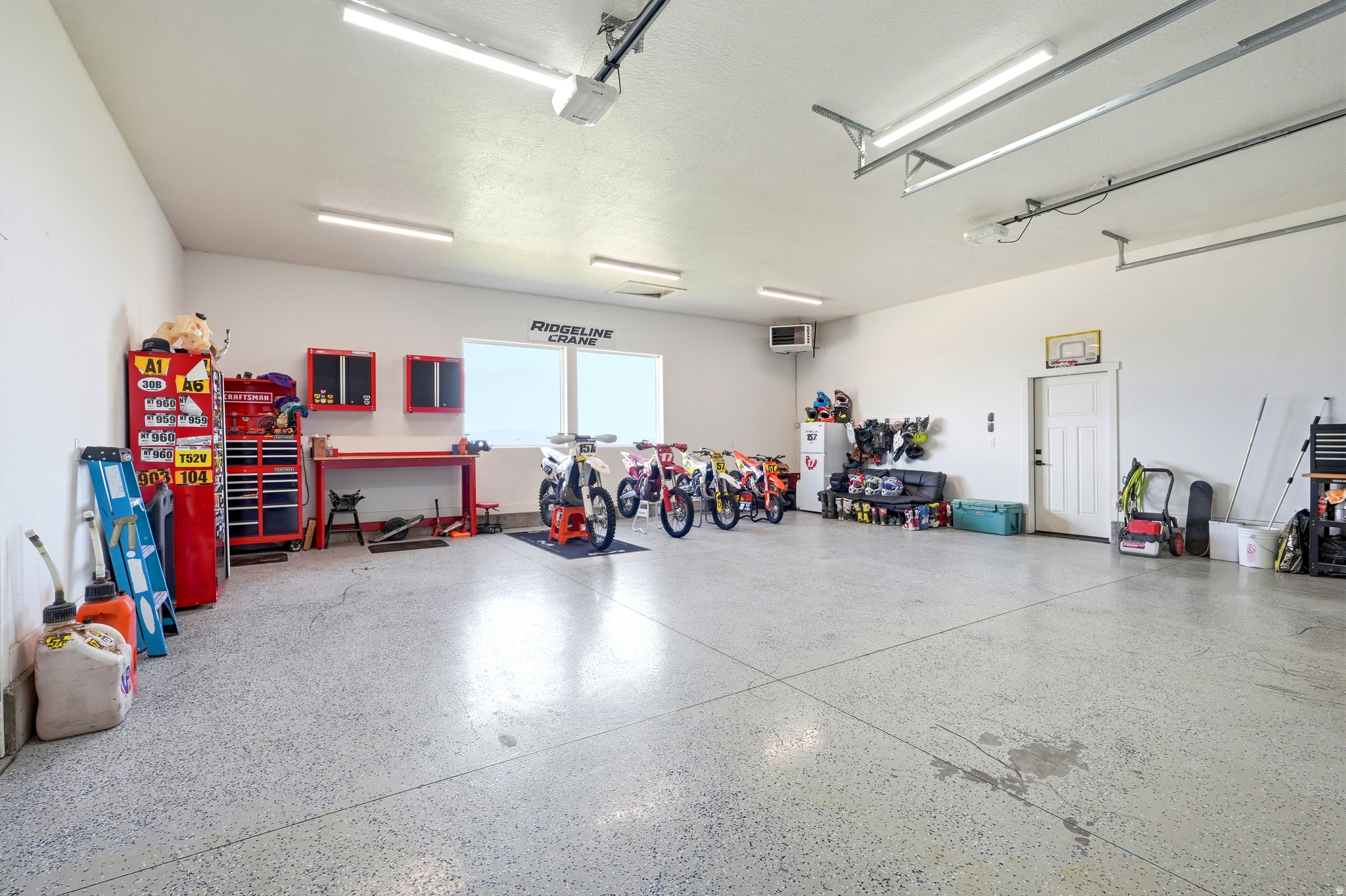 BROADHEAD MINOR - Residential