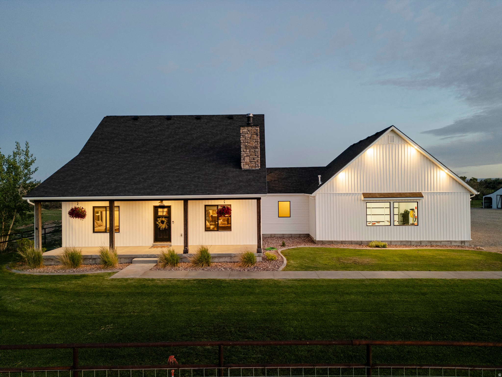 BROADHEAD MINOR - Residential