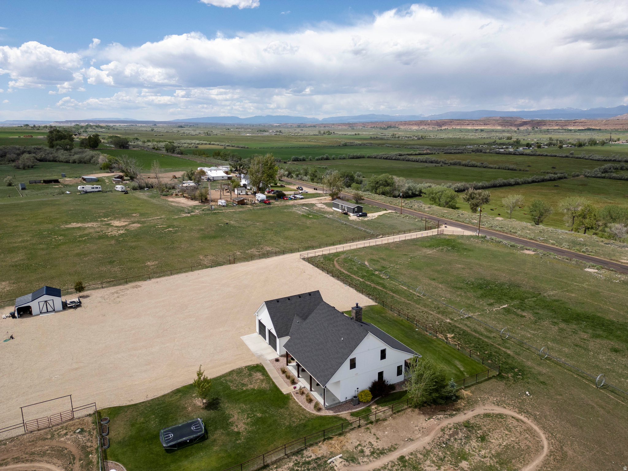 BROADHEAD MINOR - Residential