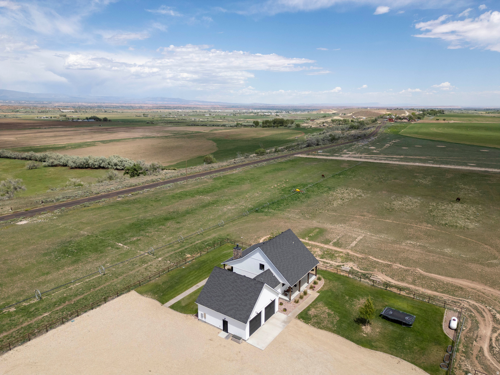 BROADHEAD MINOR - Residential