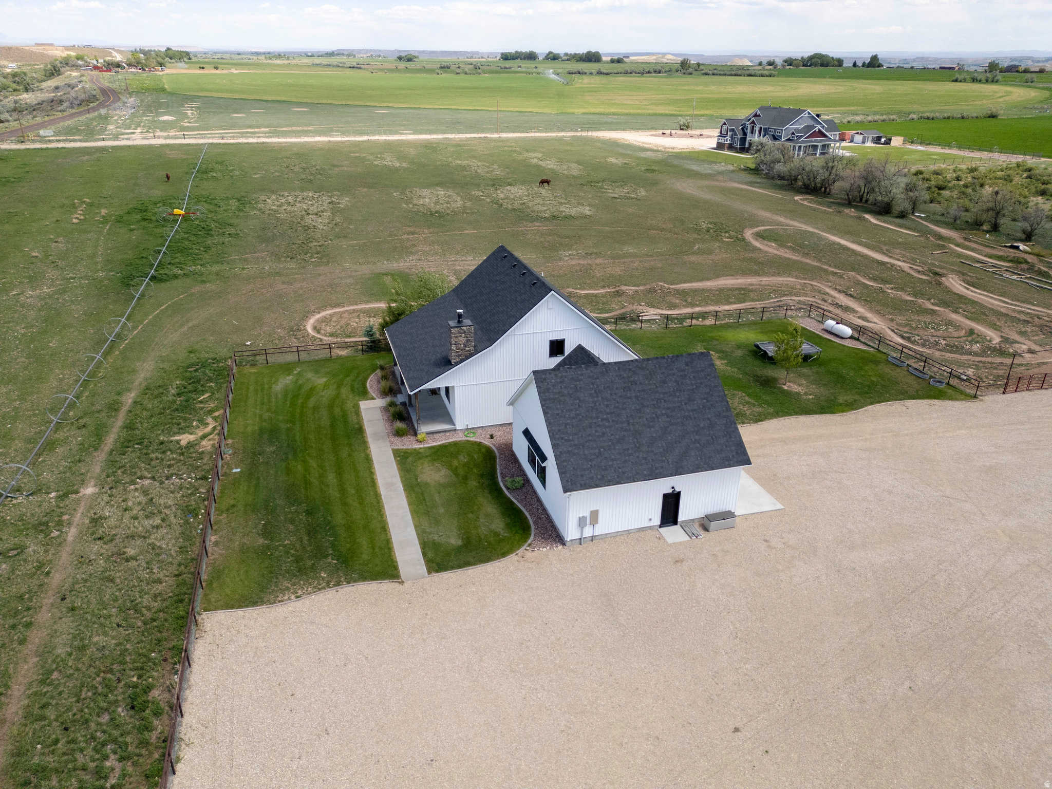 BROADHEAD MINOR - Residential