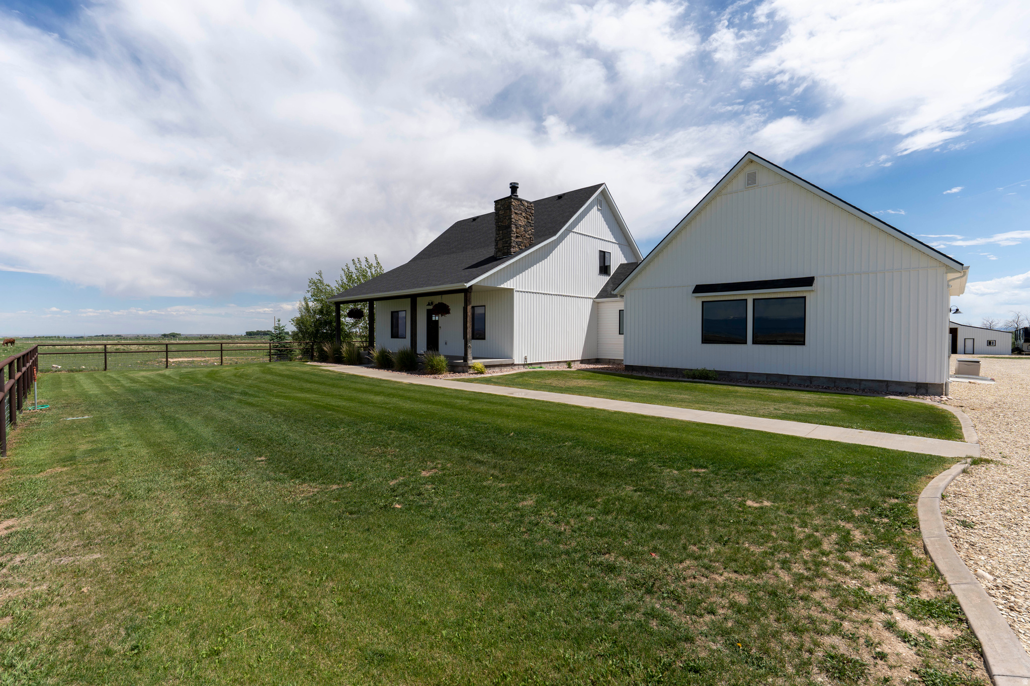 BROADHEAD MINOR - Residential