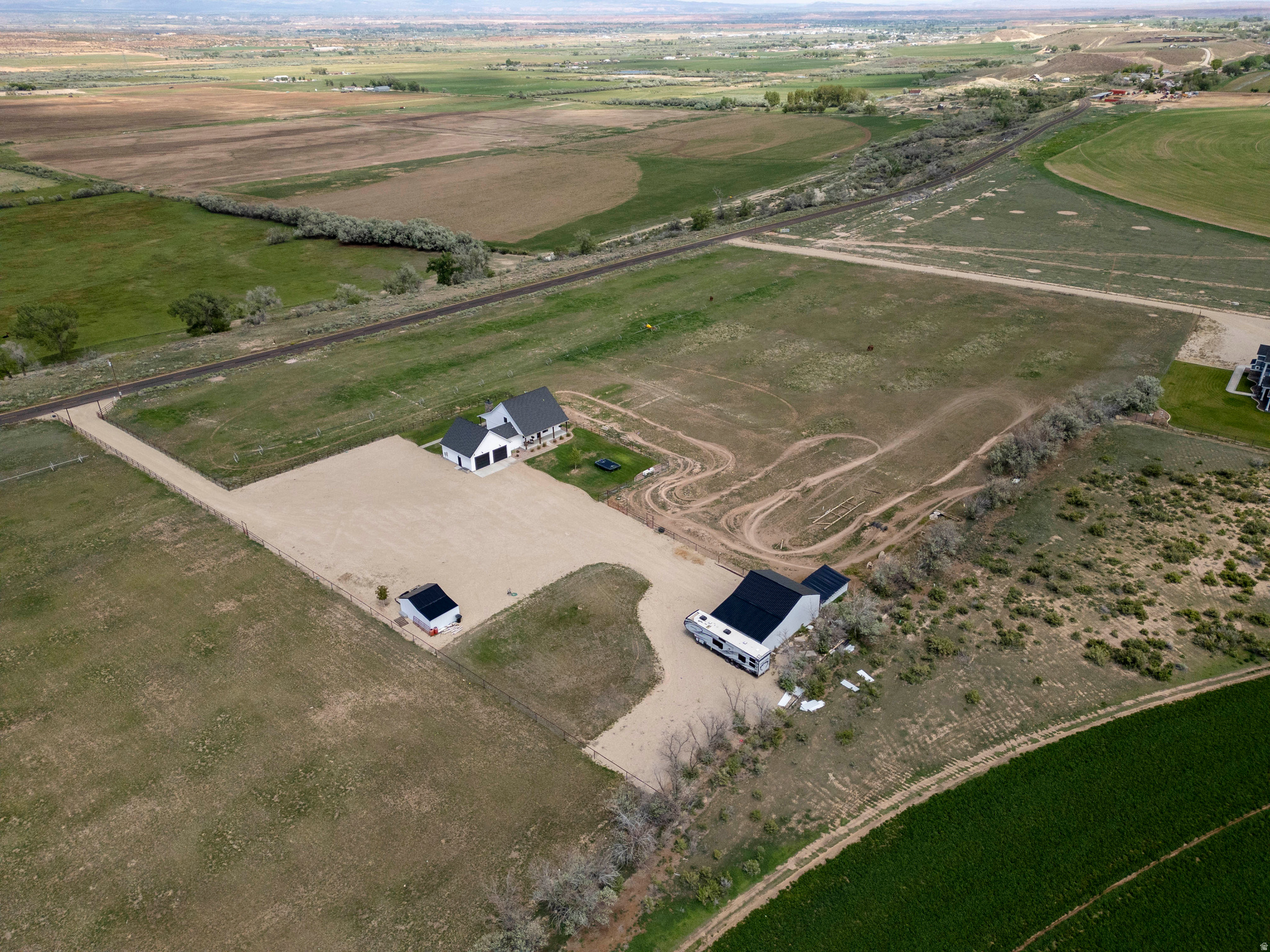 BROADHEAD MINOR - Residential
