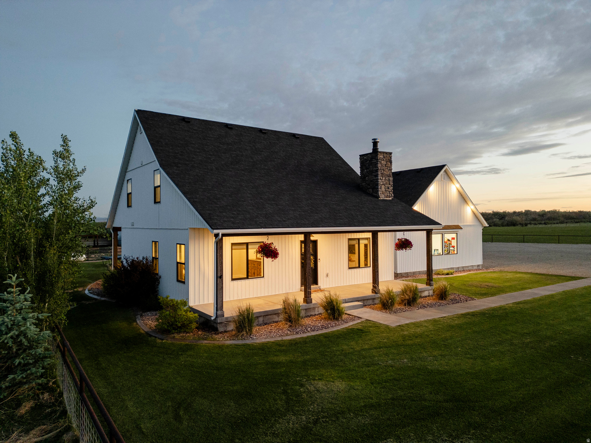 BROADHEAD MINOR - Residential