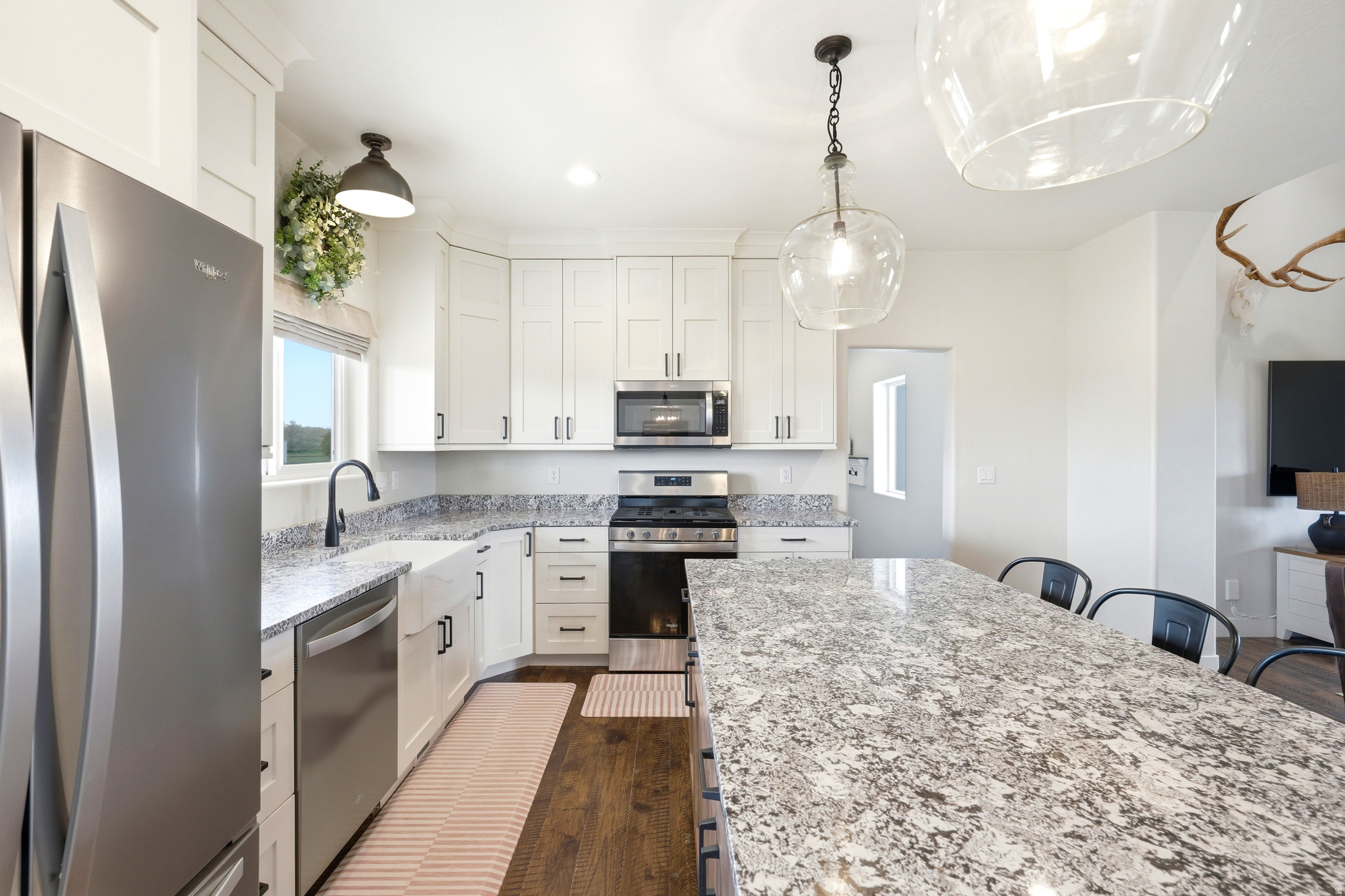 BROADHEAD MINOR - Residential