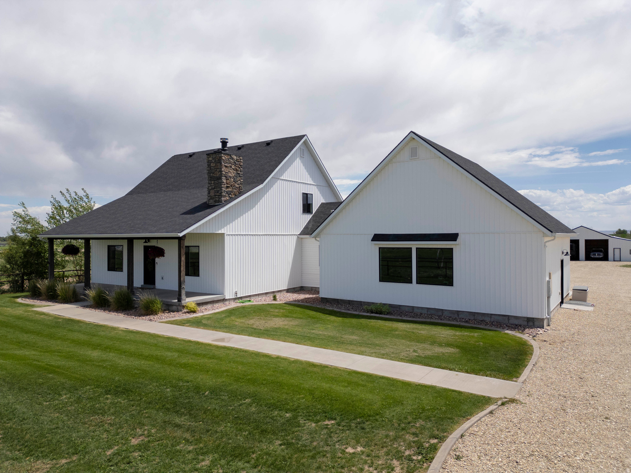 BROADHEAD MINOR - Residential