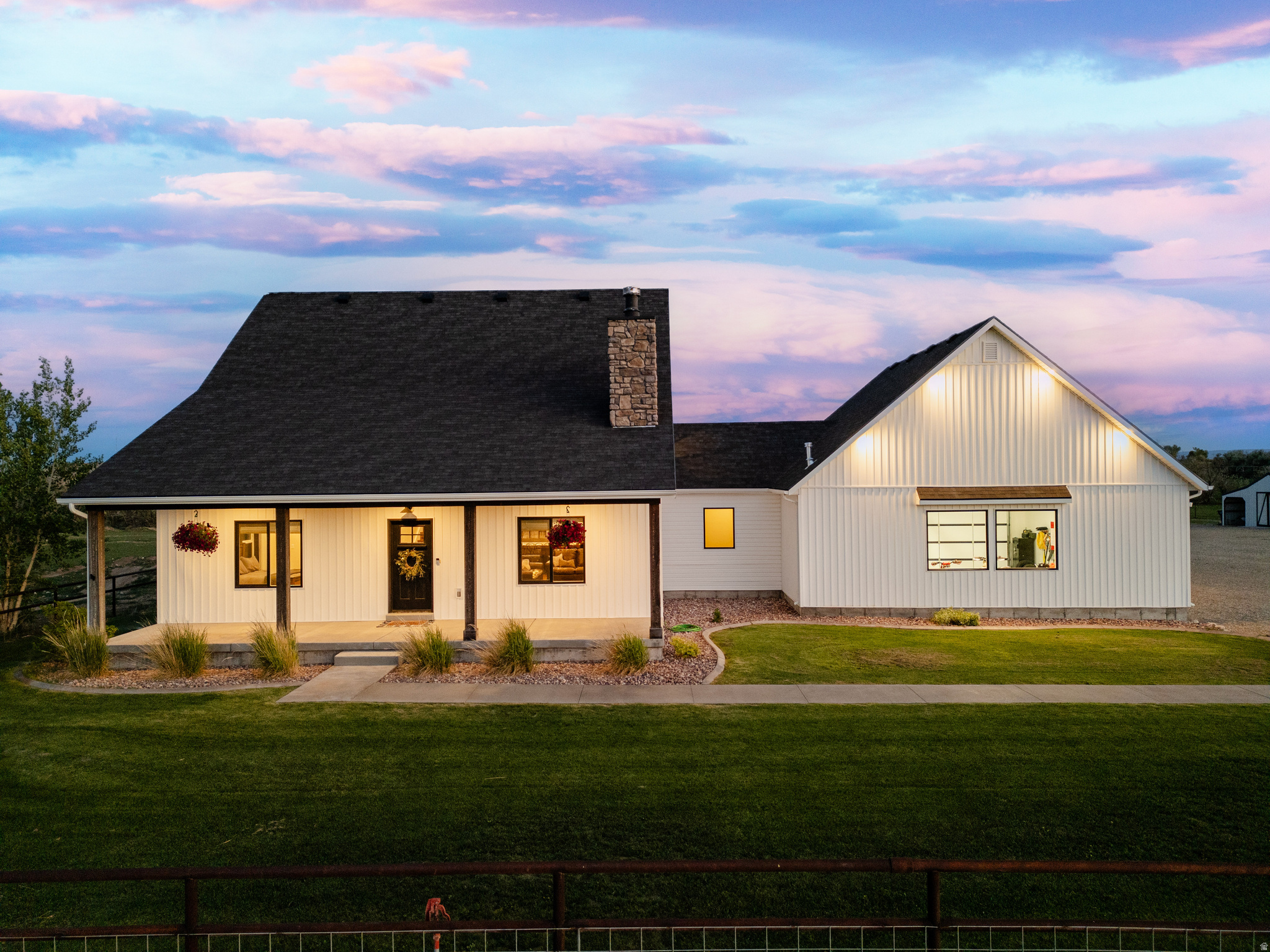 BROADHEAD MINOR - Residential