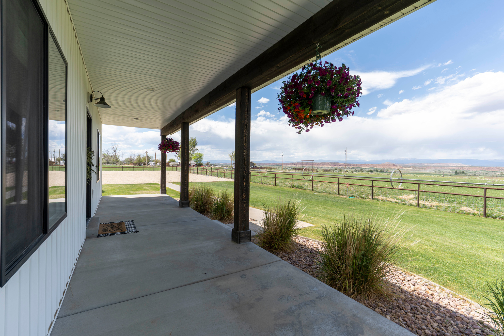 BROADHEAD MINOR - Residential
